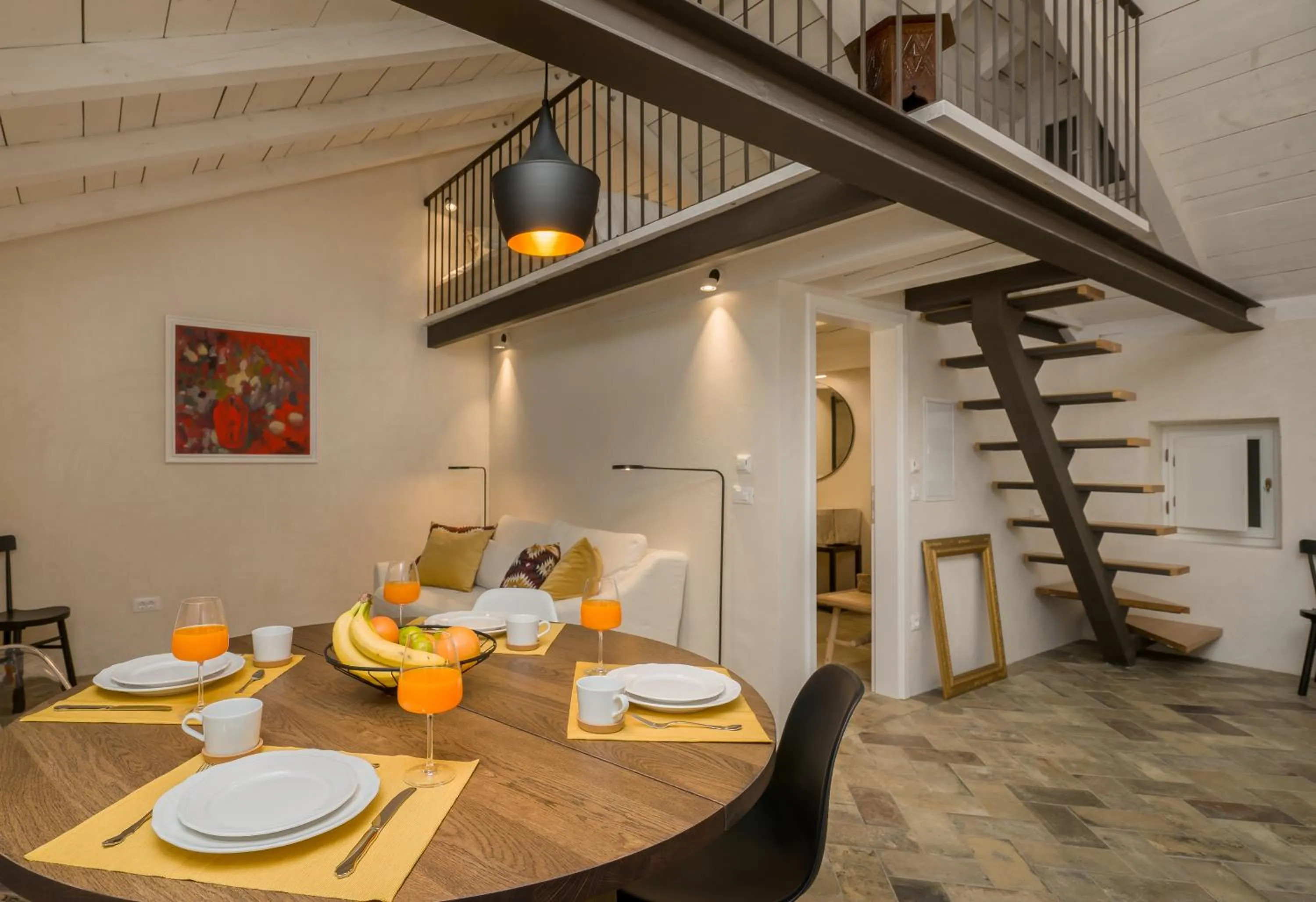 Luxury Apartment Lina - III