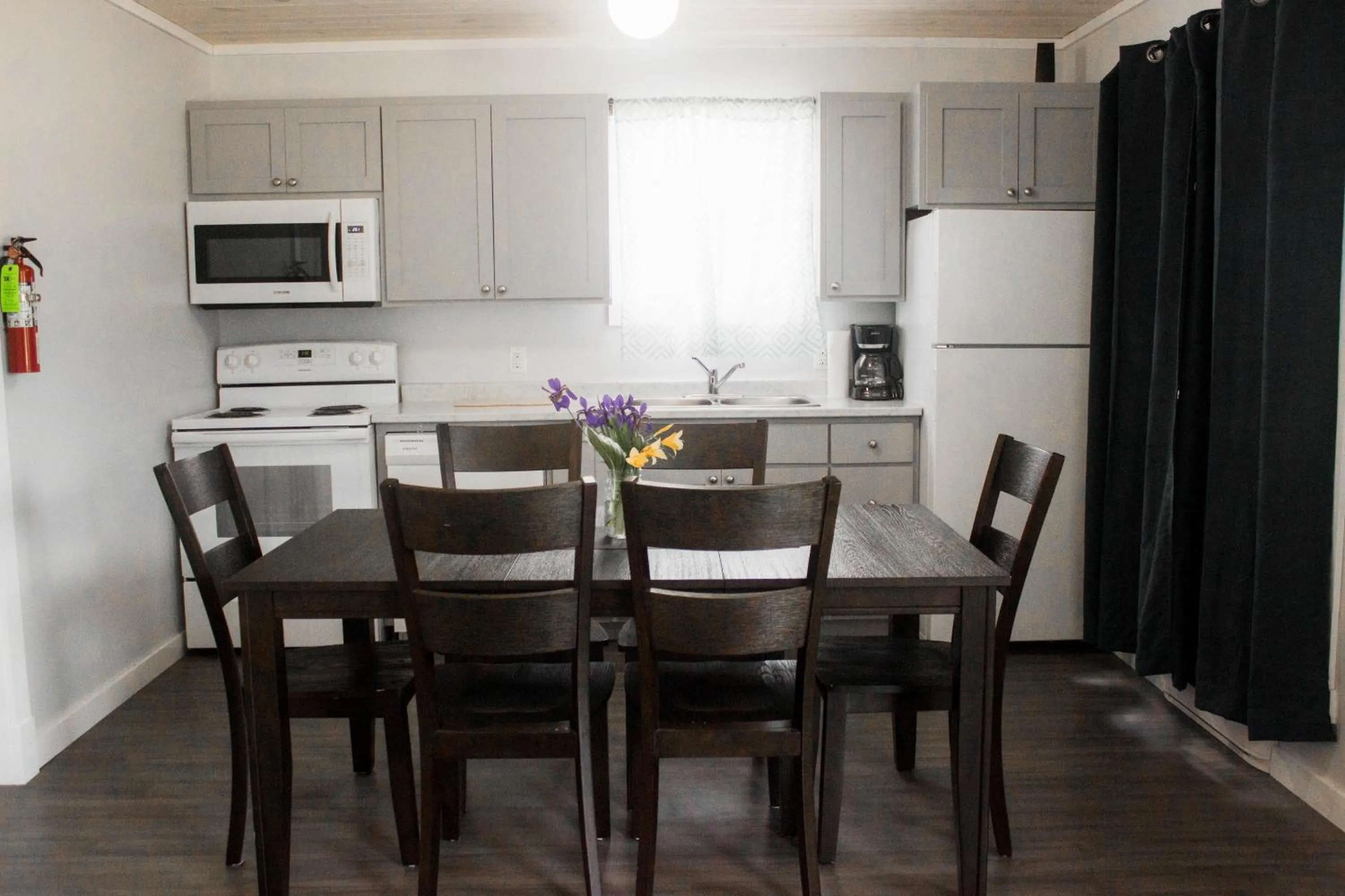 Hidden Acres Cottages