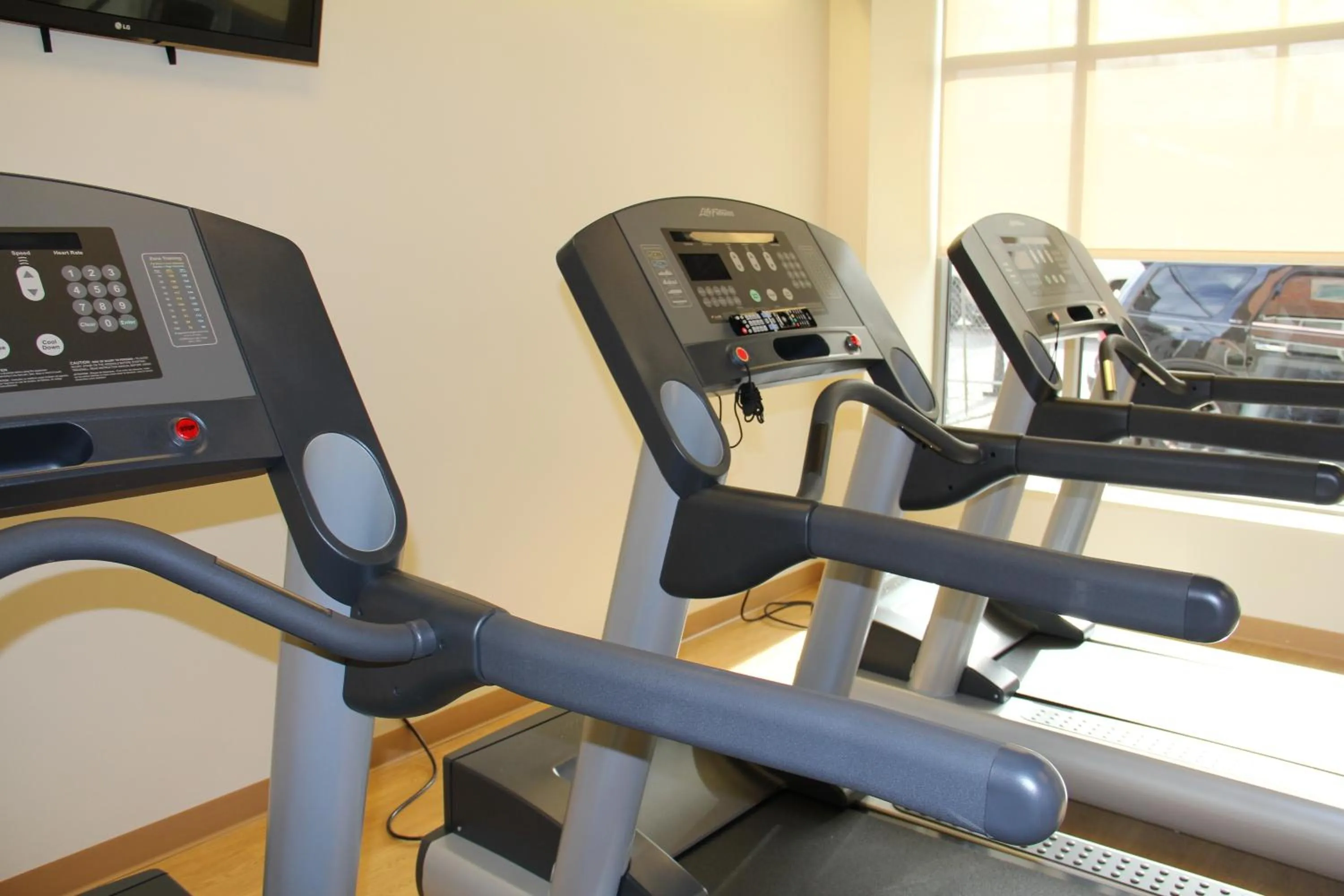 Fitness centre/facilities in Northern Hotel