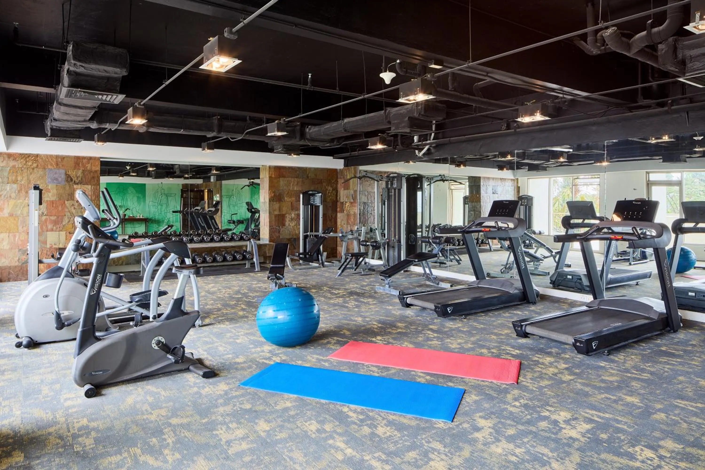 Fitness centre/facilities in Summit Ridge Tagaytay - Newly Renovated