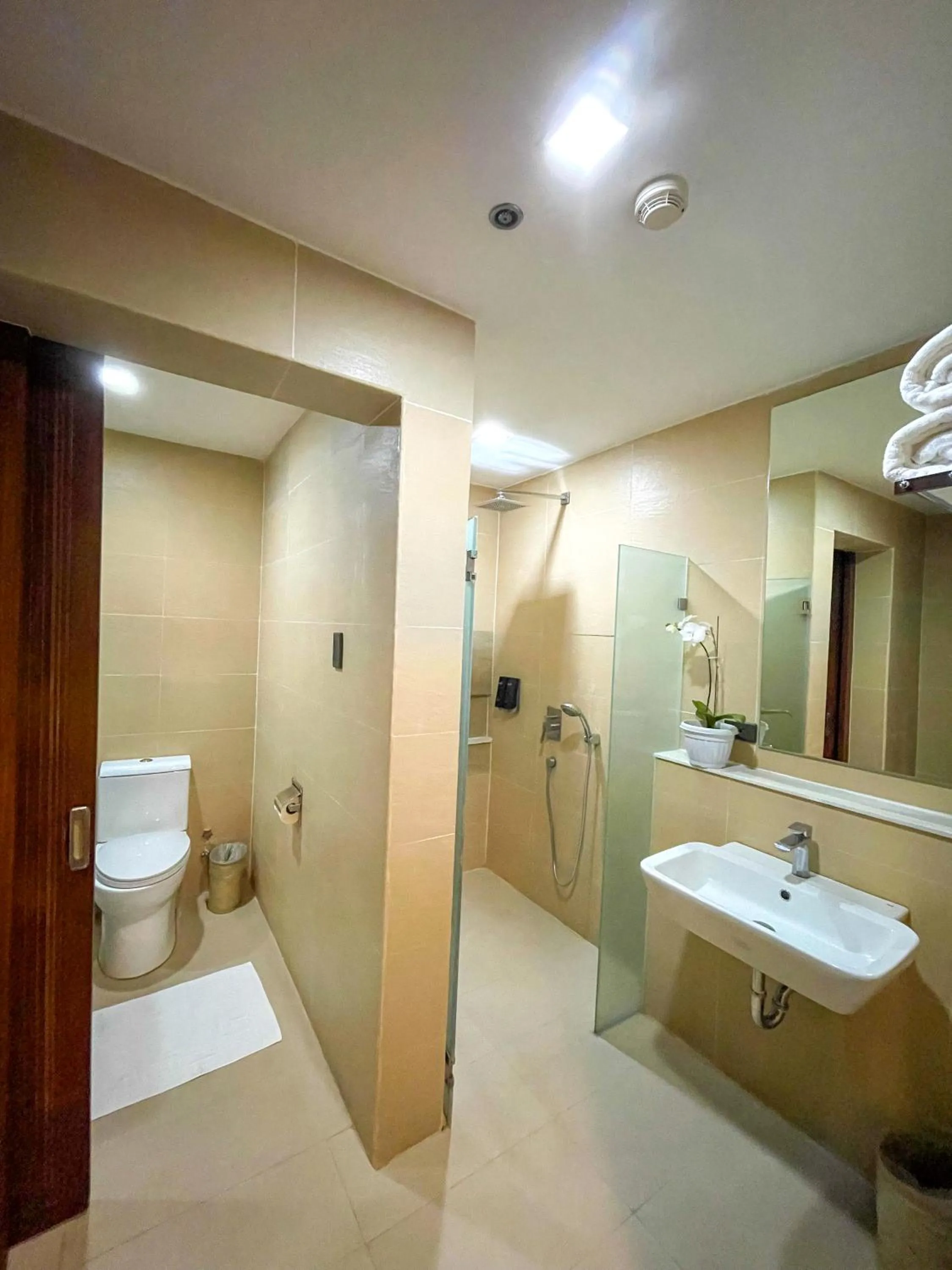 Bathroom in Summit Ridge Tagaytay - Newly Renovated