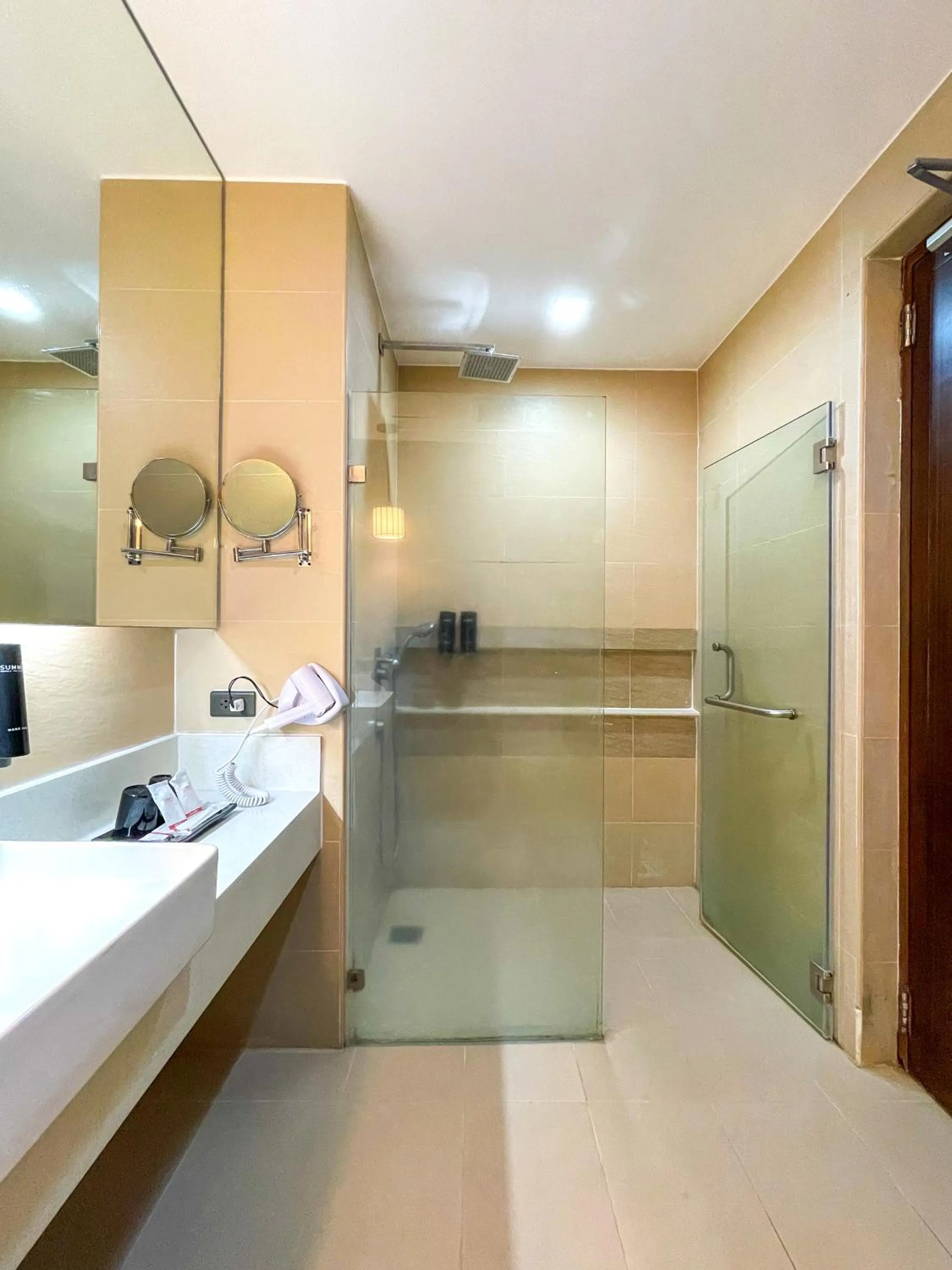 Shower in Summit Ridge Tagaytay - Newly Renovated