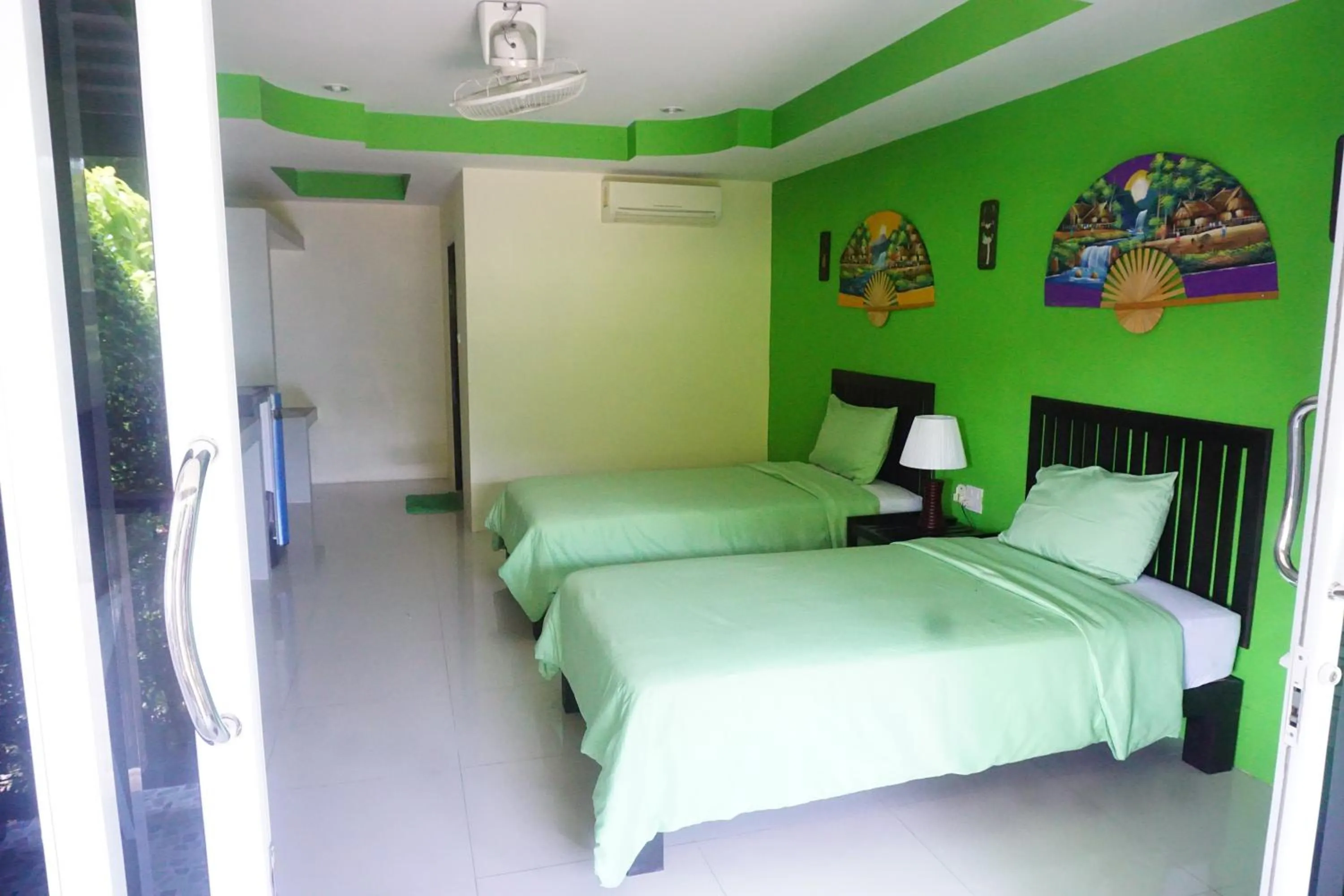Photo of the whole room, Bed in Nadapa Resort