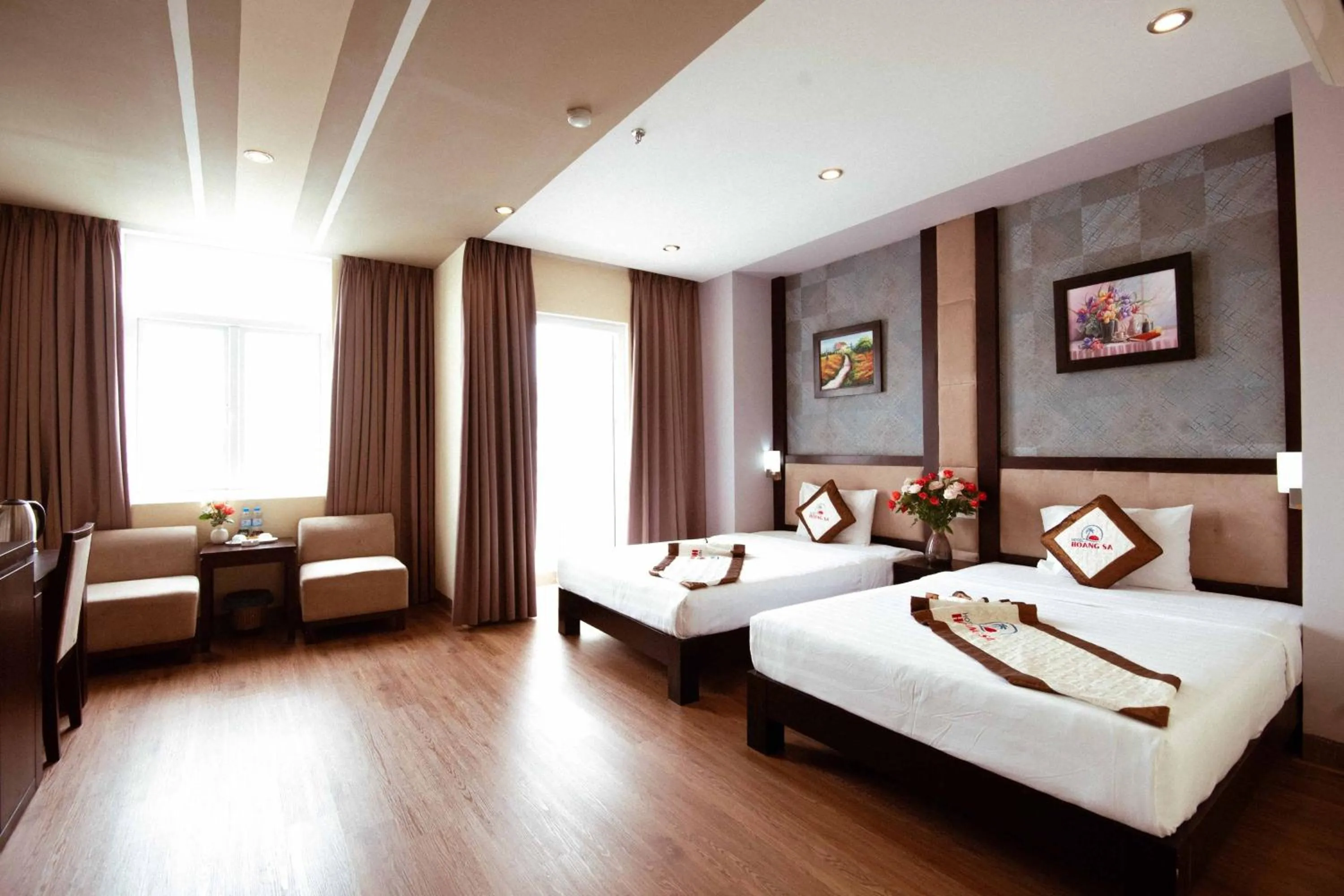 Bedroom, Bed in Hoang Sa Hotel