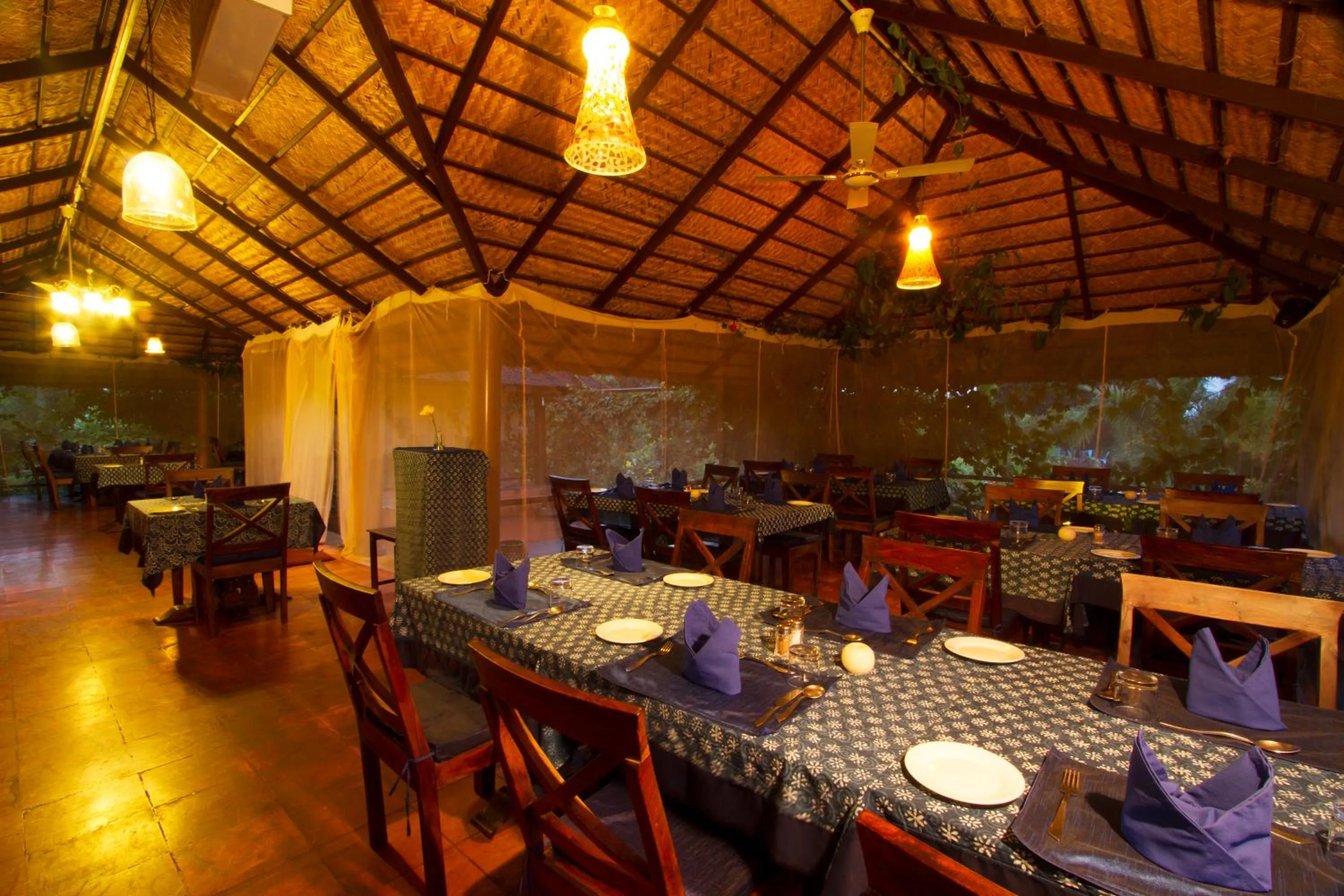 Restaurant/places to eat in Red Earth Kabini