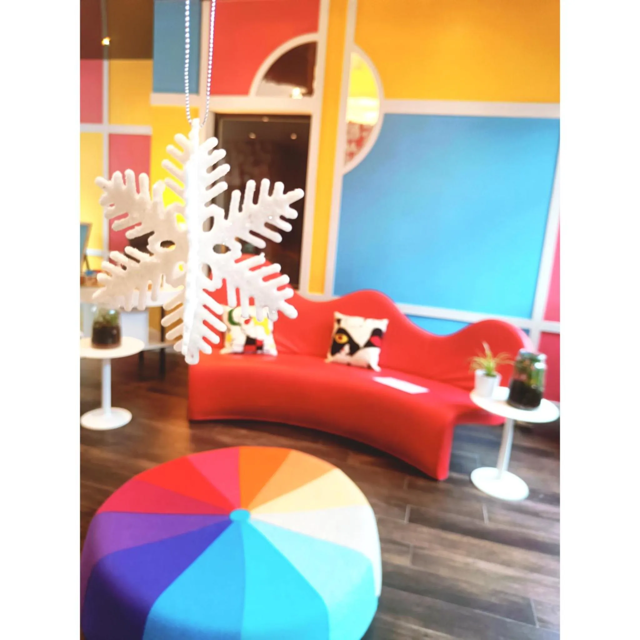 Lobby or reception in ibis Styles Paris La Défense Courbevoie