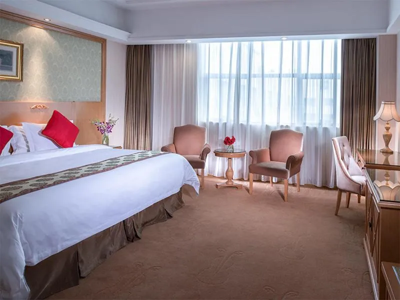 Vienna International Hotel - Long Hua Wan Zhong Cheng Branch
