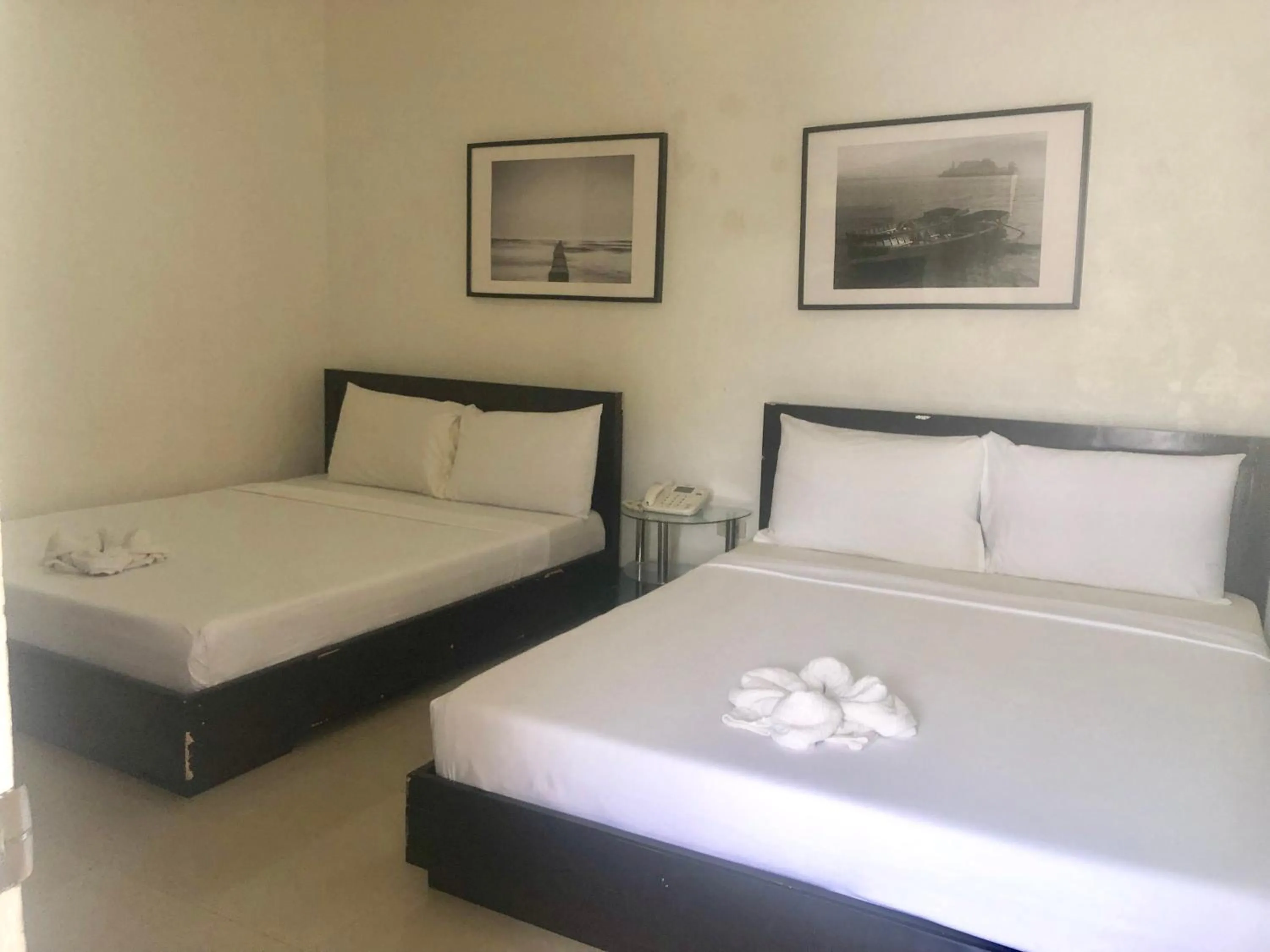 Bed in Paguia’s Cottages