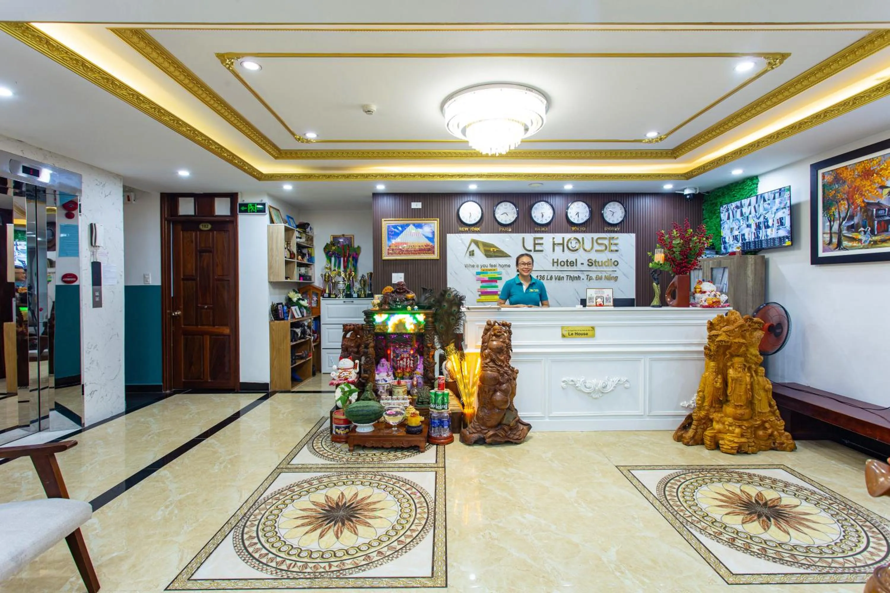 Lobby or reception in Le House Hotel and Studio