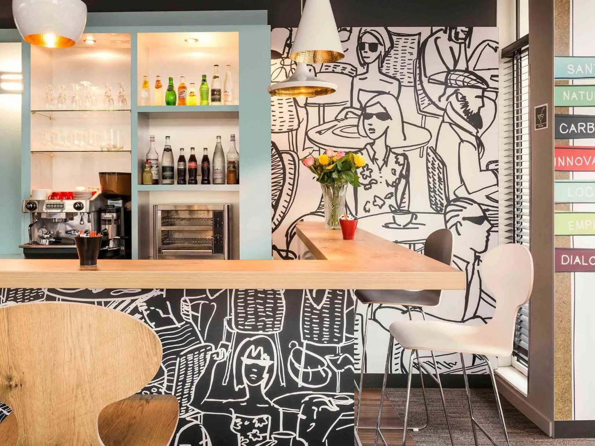 Lounge or bar in ibis Paris Place d’Italie 13ème