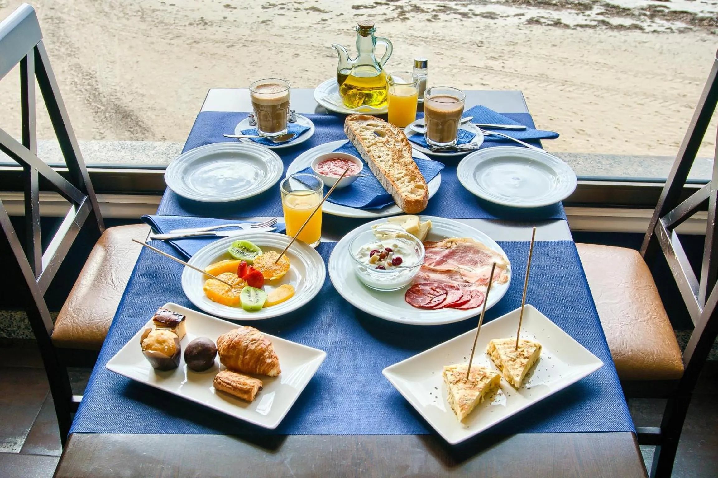 Restaurant/places to eat in O Son Do Mar