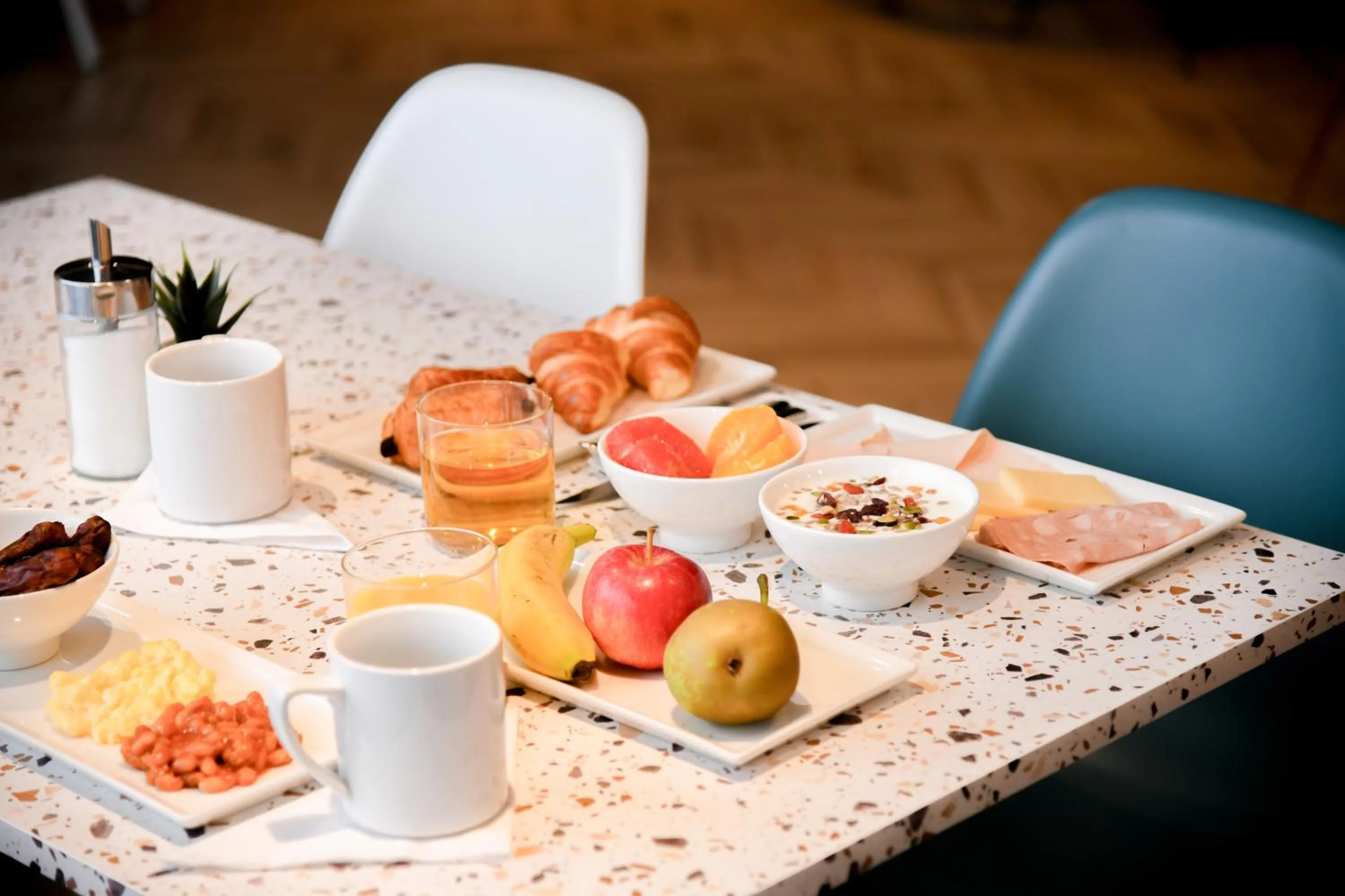 Meeting/conference room in ibis Paris Gare du Nord Château Landon 10ème