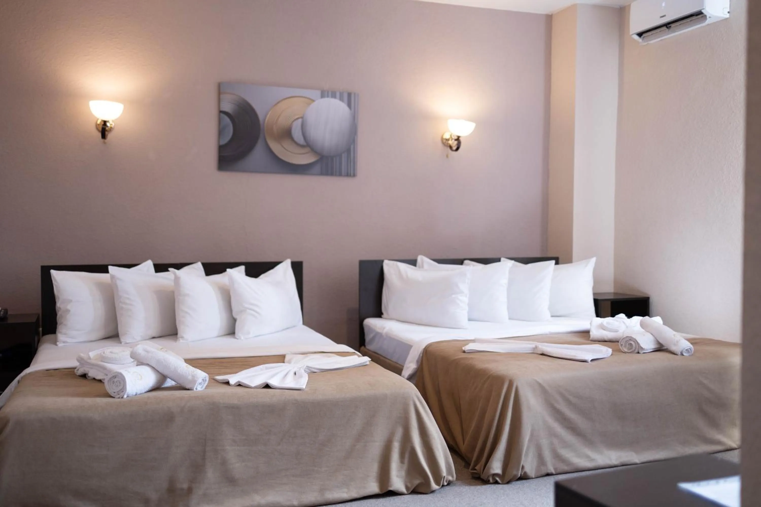 Bed in Richmind Hotel