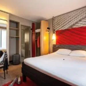 Photo of the whole room, Bed in ibis Paris Gare De L'Est TGV