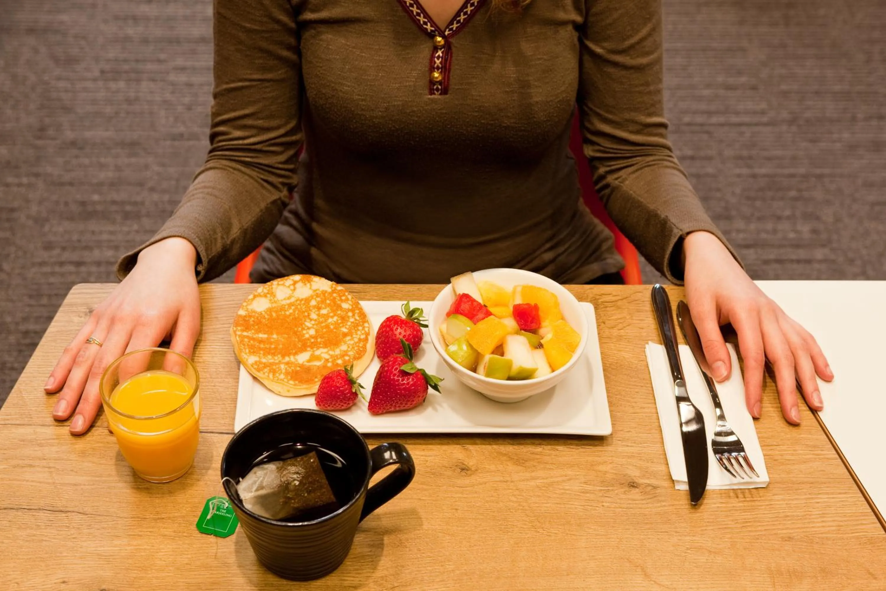 Continental breakfast in ibis Paris Gare De L'Est TGV