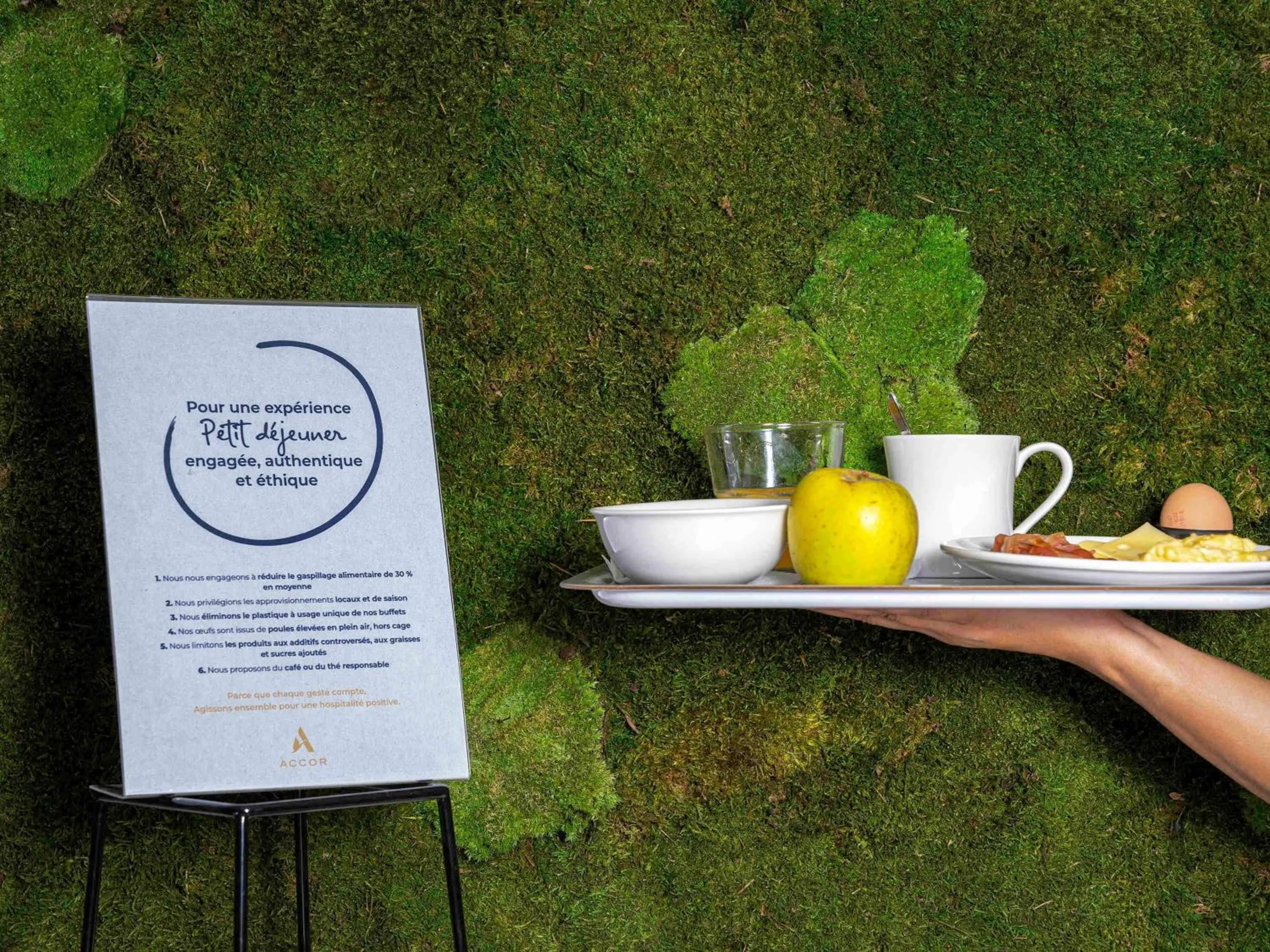 Breakfast in ibis Paris Pantin Eglise