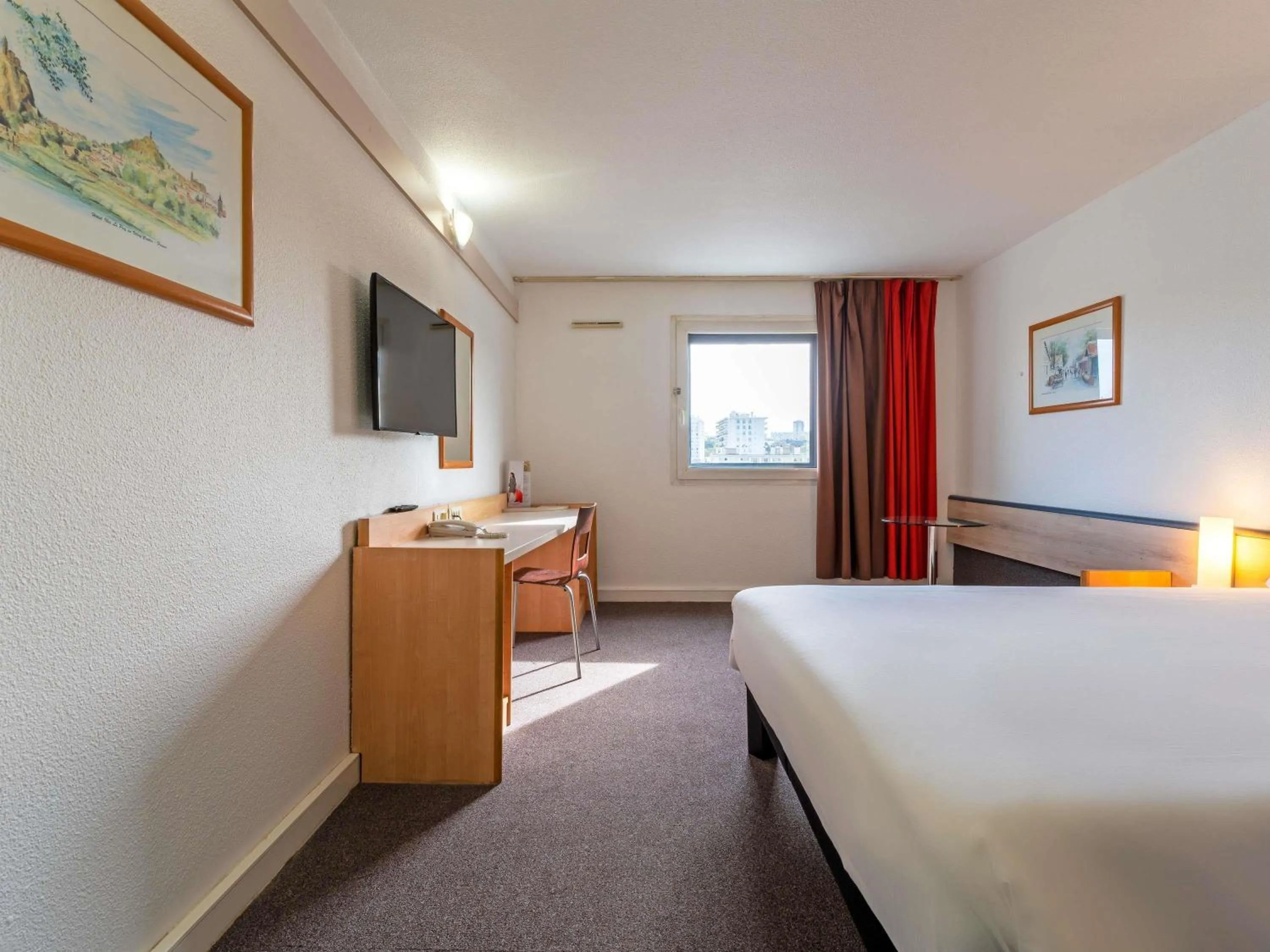 Bedroom, Bed in ibis Paris Pantin Eglise