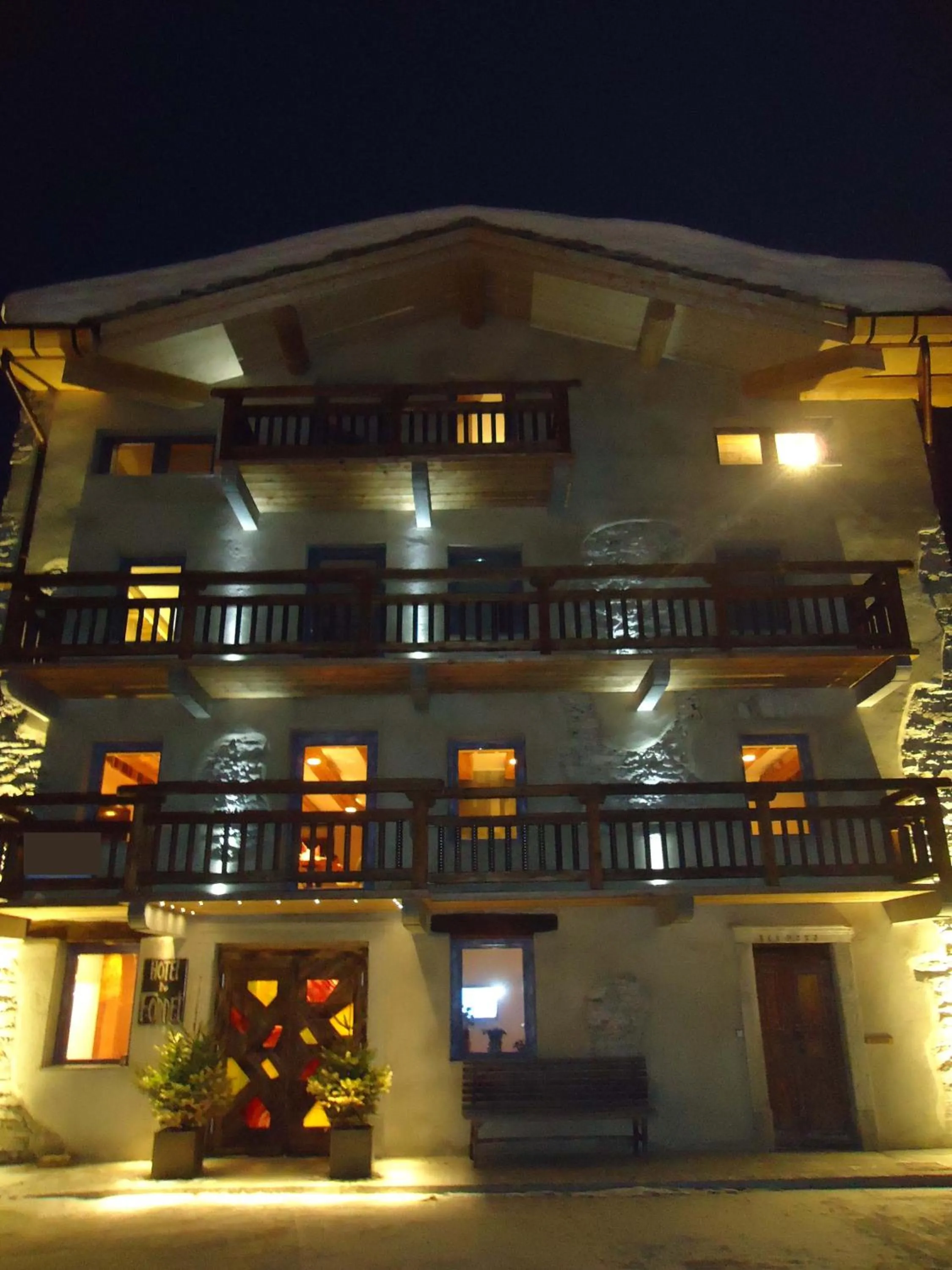 Property building in Chalet Hotel Du Fornet