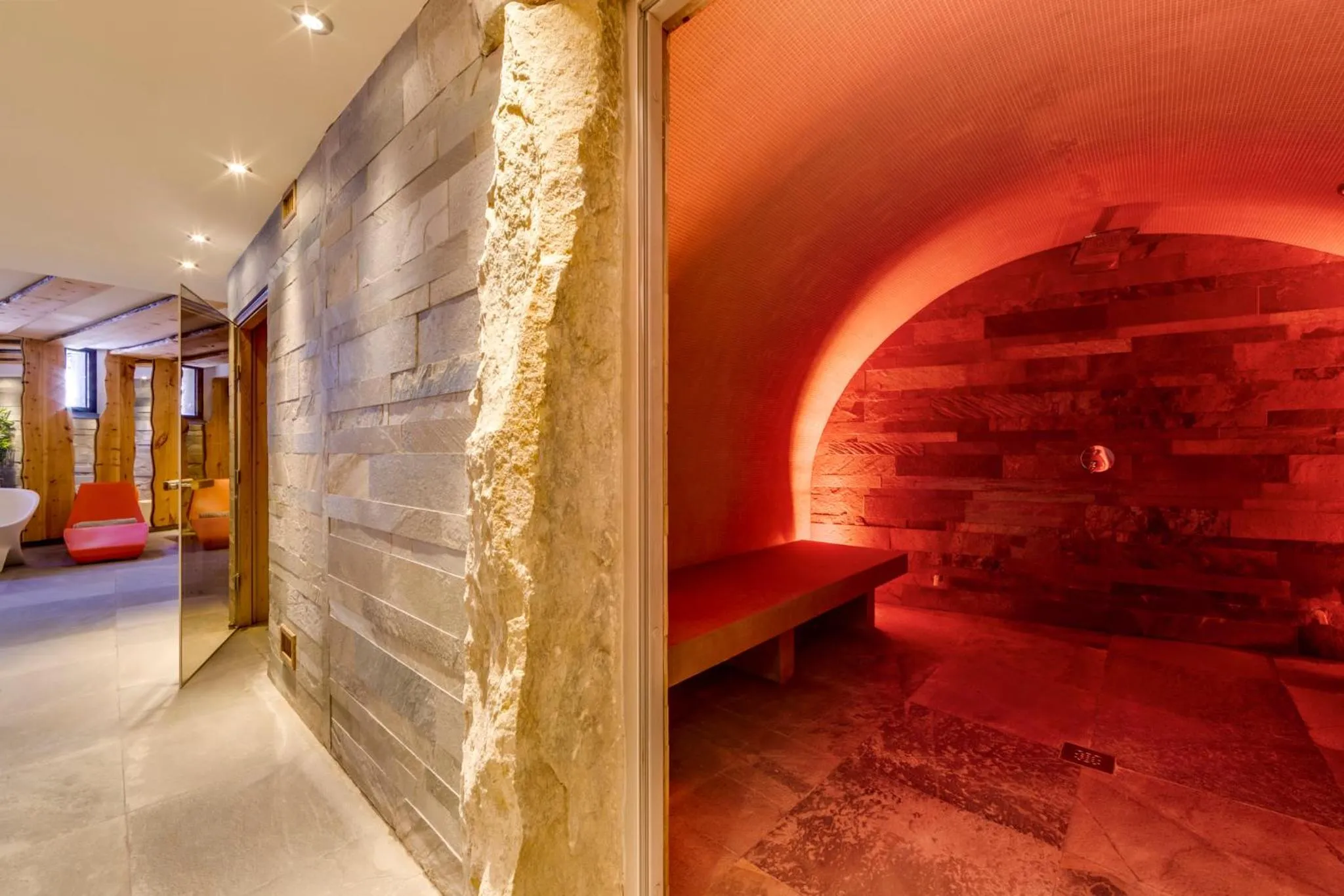 Steam room in Chalet Hotel Du Fornet