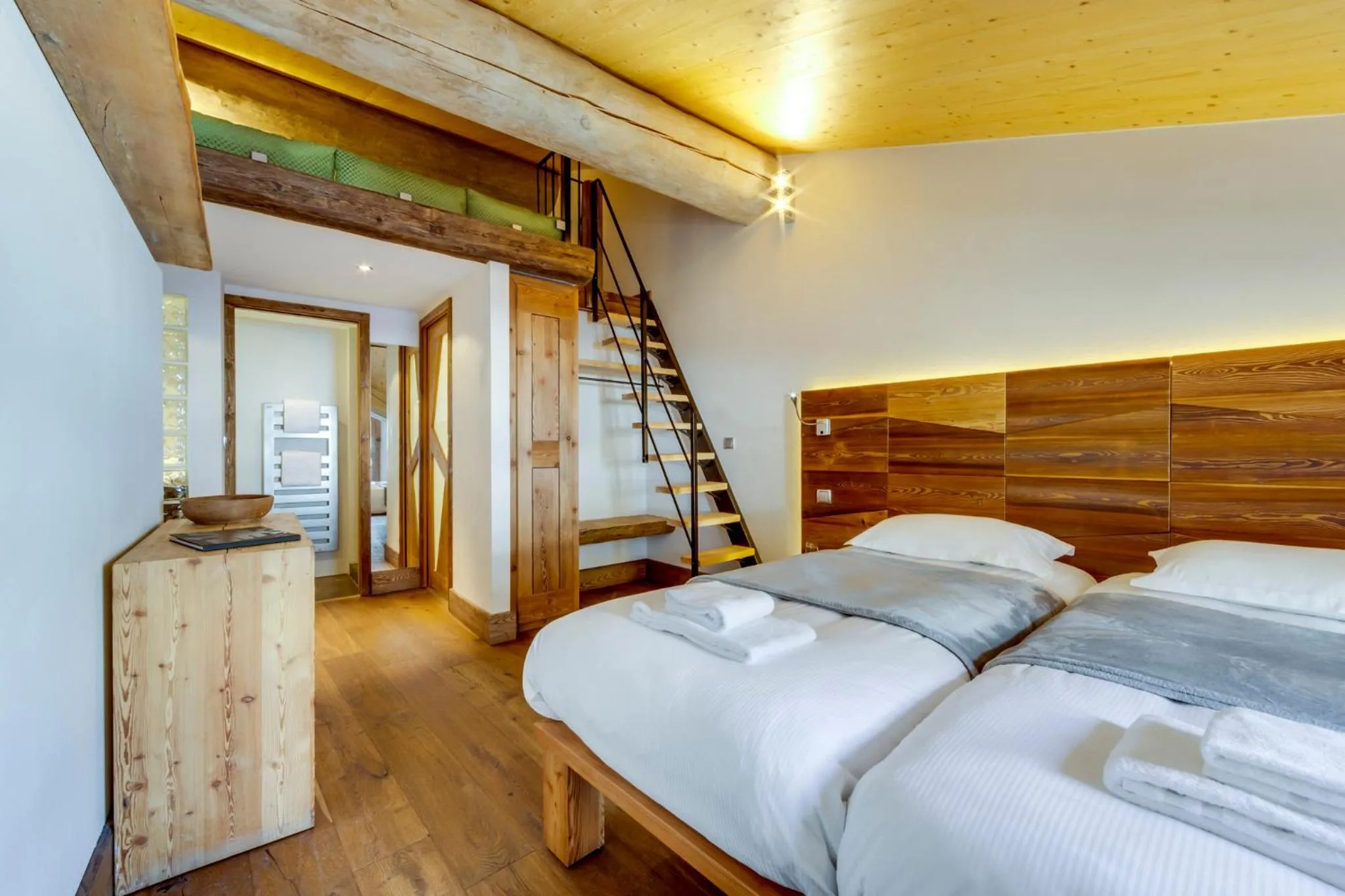 Bed in Chalet Hotel Du Fornet