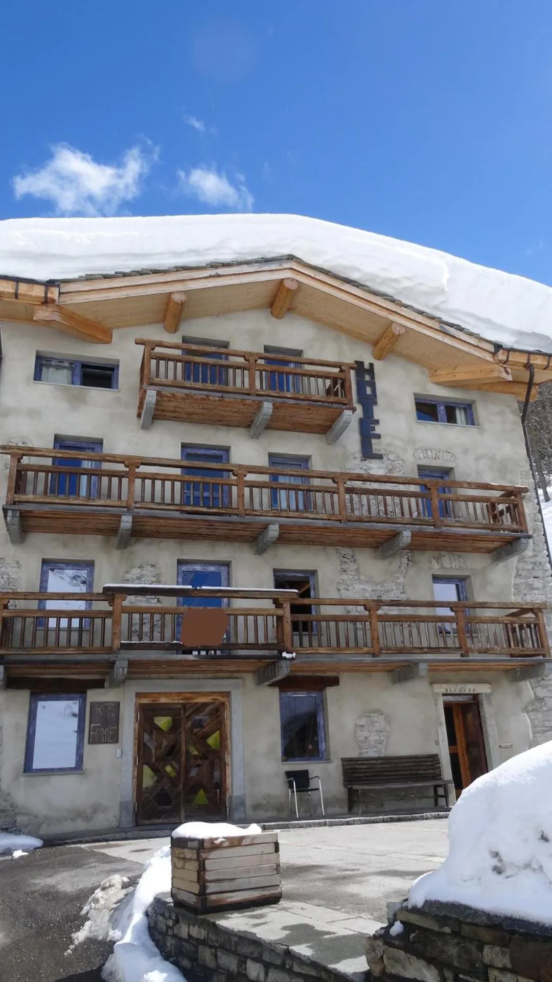 Winter in Chalet Hotel Du Fornet