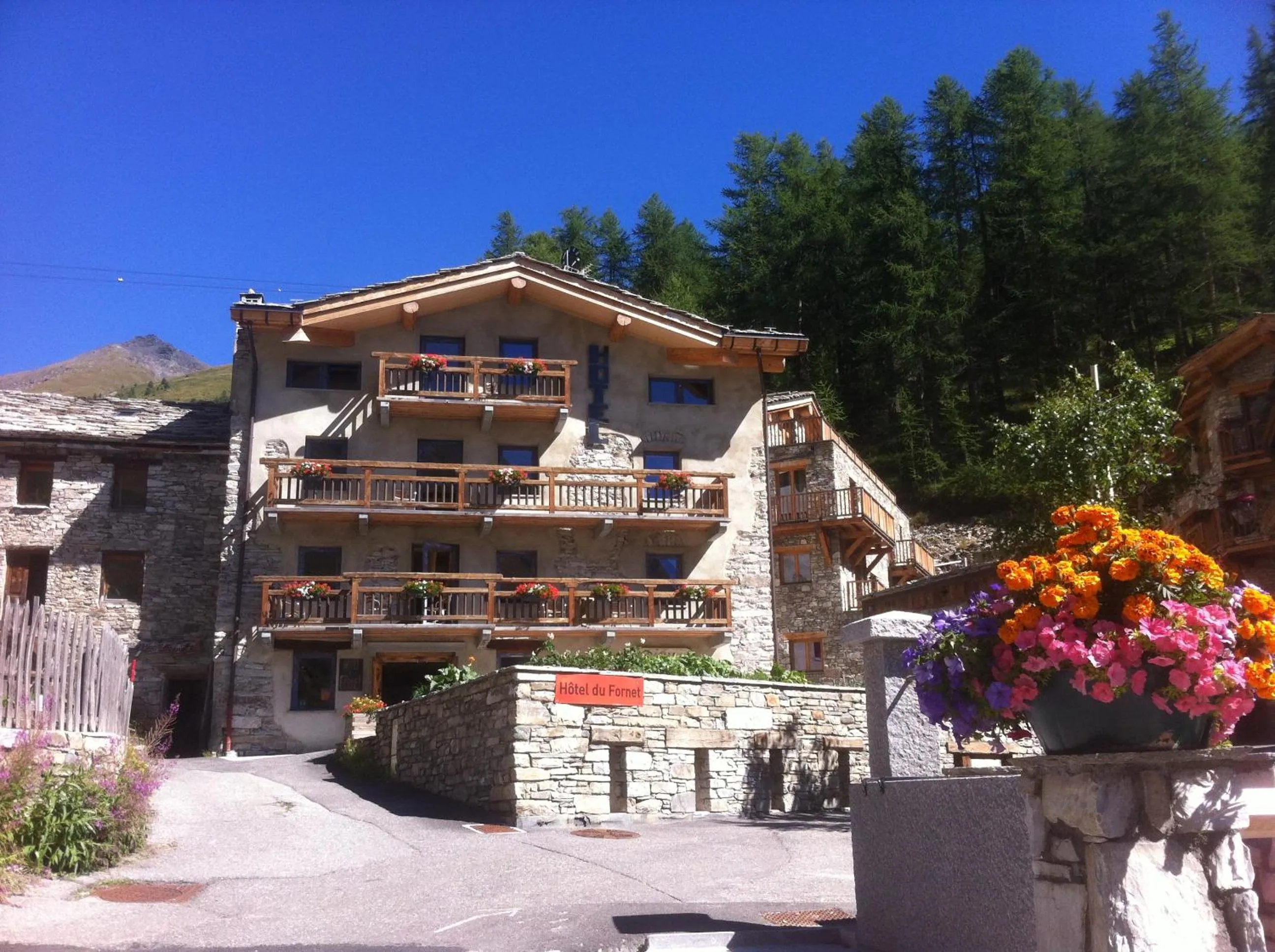Neighbourhood in Chalet Hotel Du Fornet