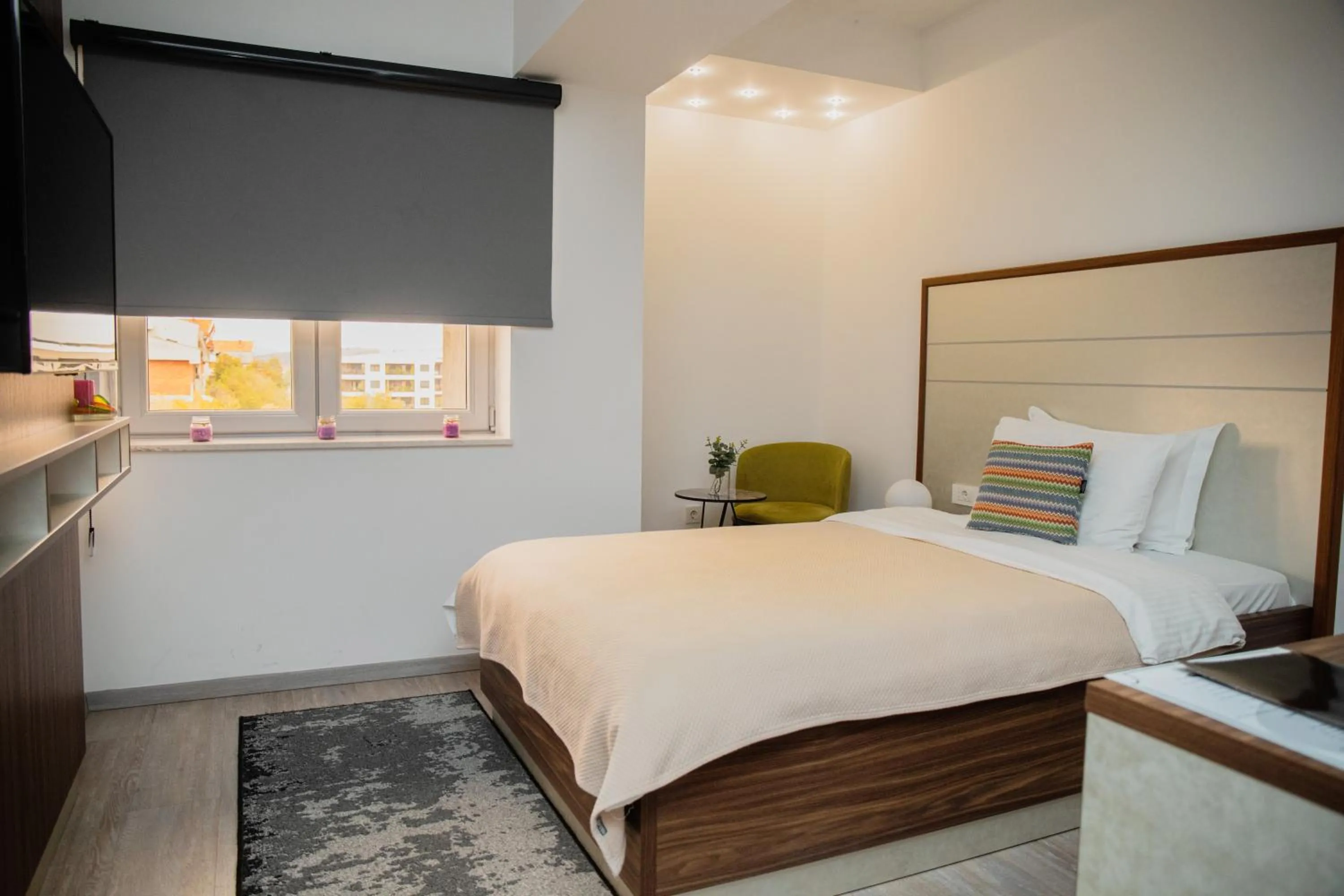 Deluxe Single Room in Paint It Black Hotel & Spa