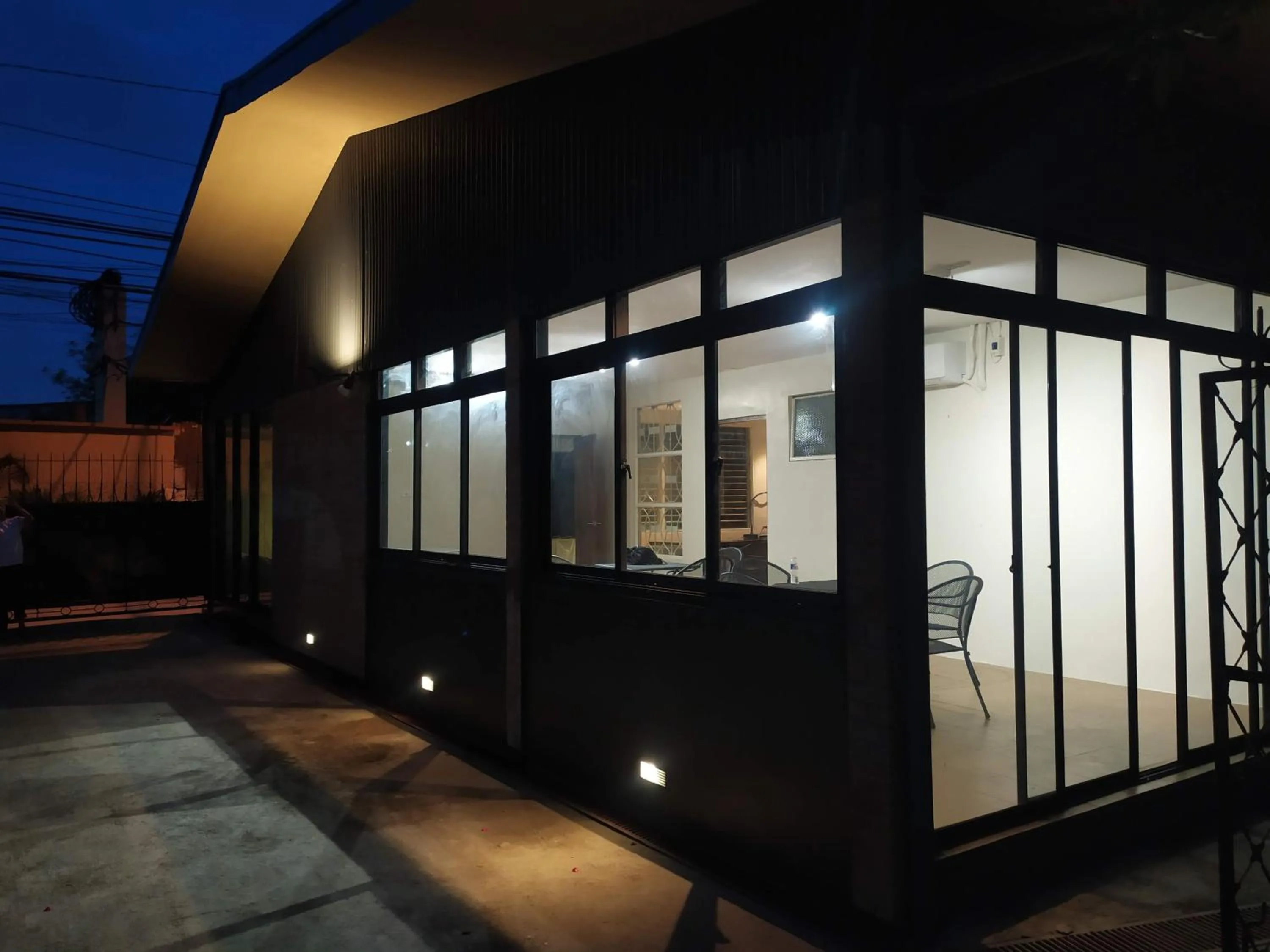 Facade/entrance in The Hub District Garden Suites