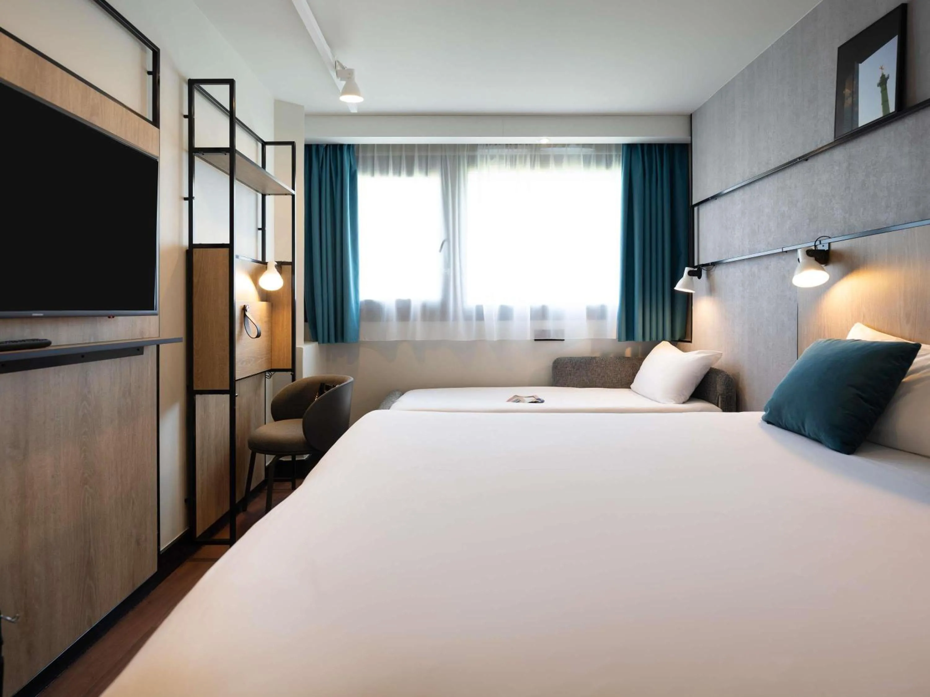 Bedroom, Bed in ibis Paris Gare de Lyon Diderot