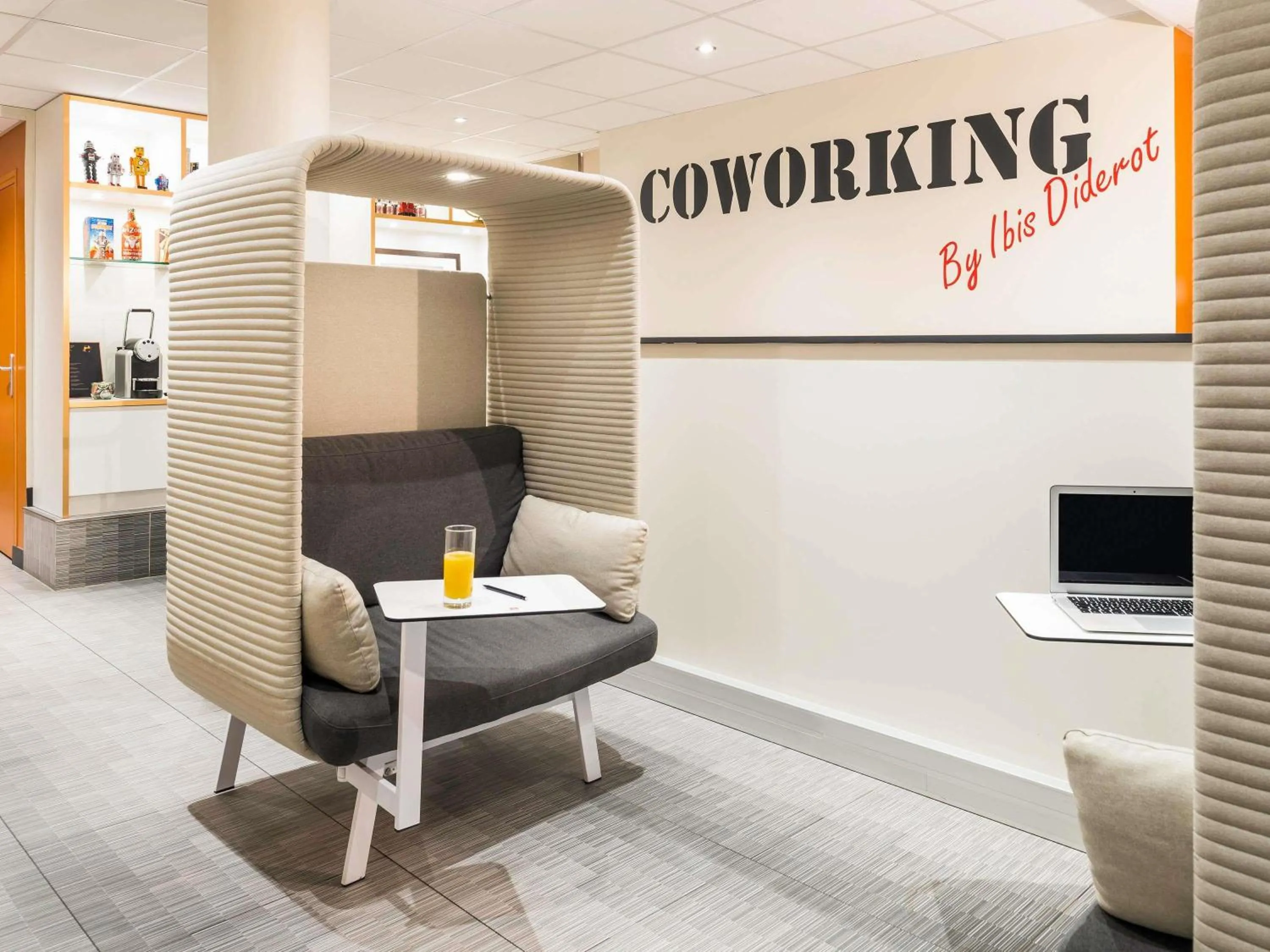 Meeting/conference room in ibis Paris Gare de Lyon Diderot