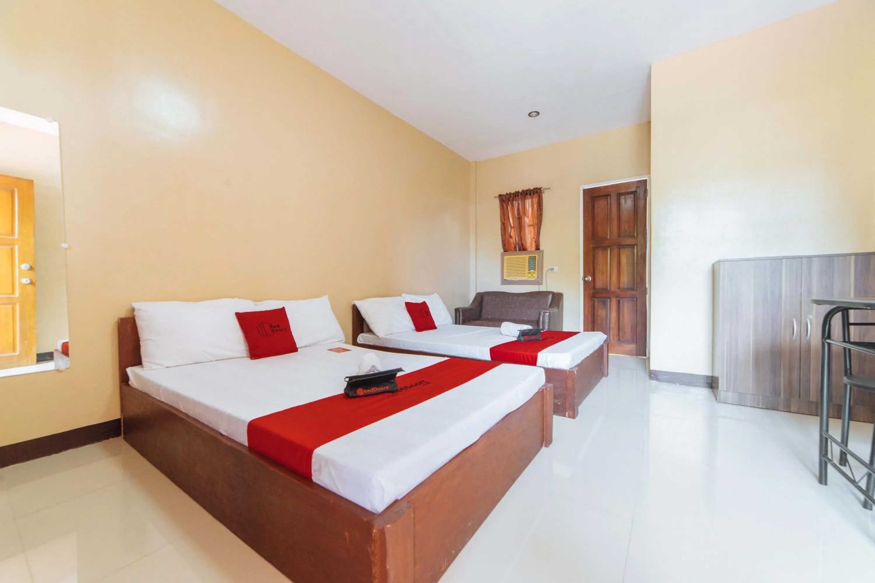 Bed in RedDoorz @ Lagao General Santos