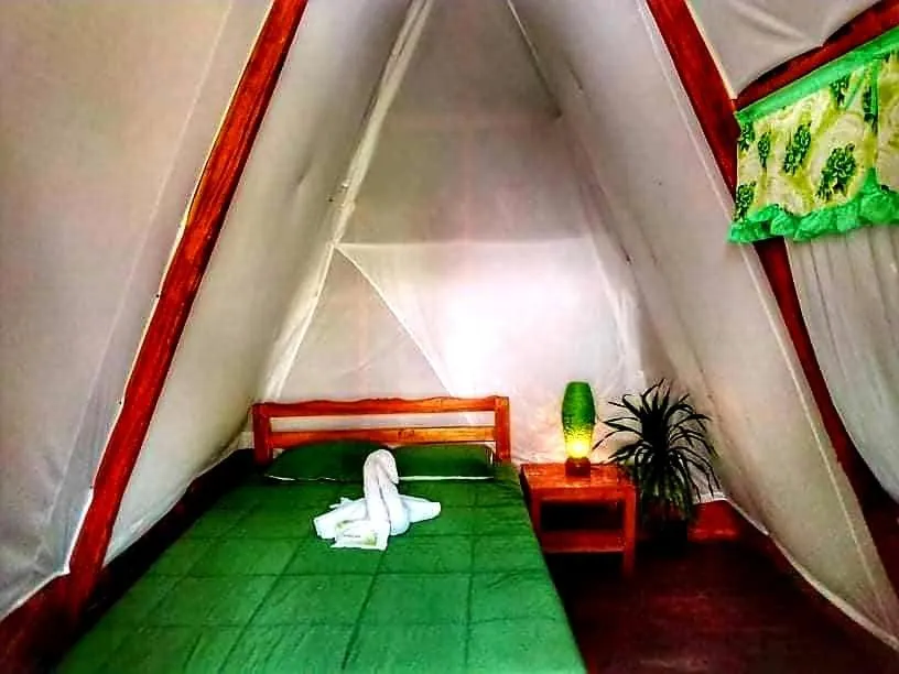 Bed in SHUKRAN Apartelle