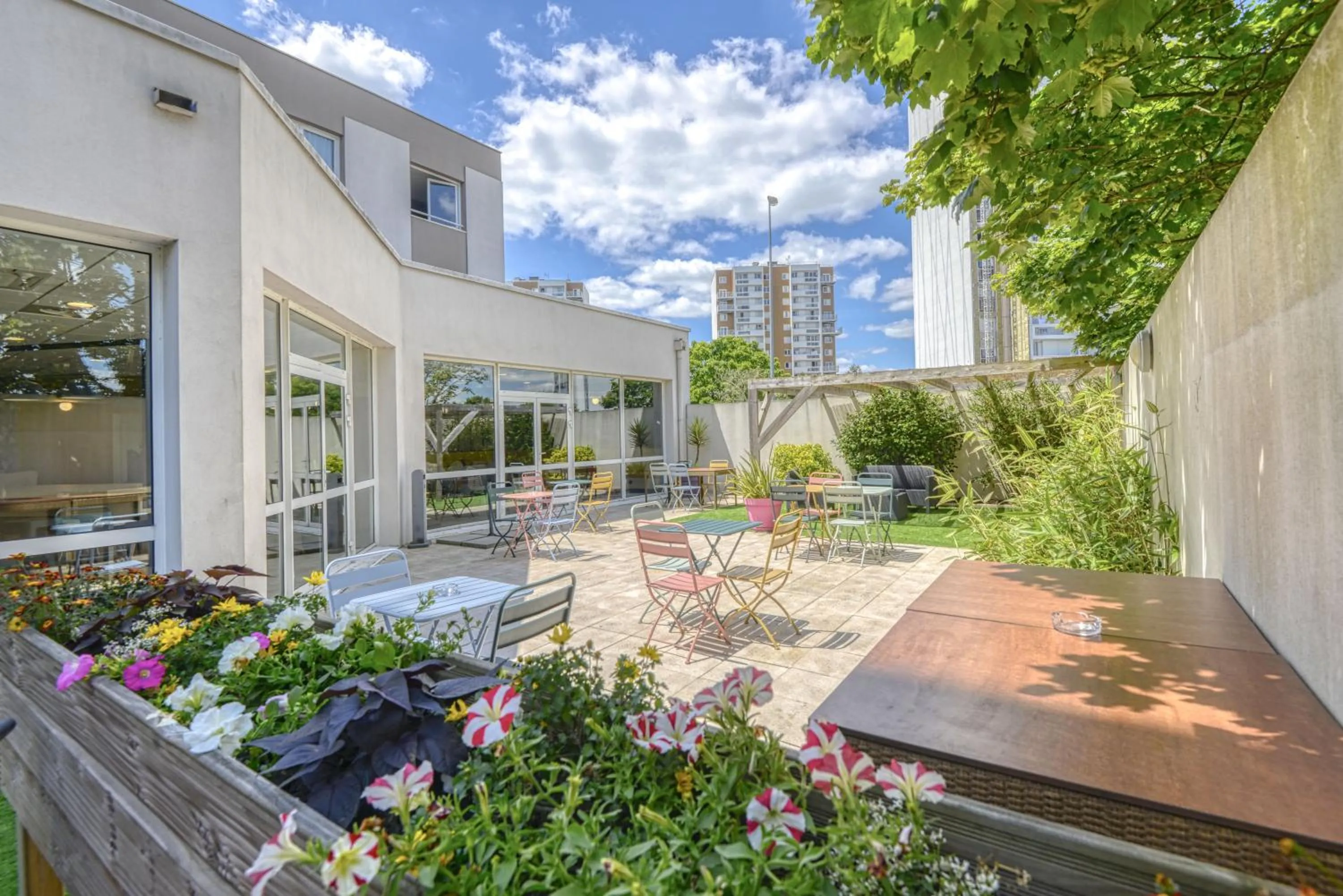 Garden in ibis Cholet