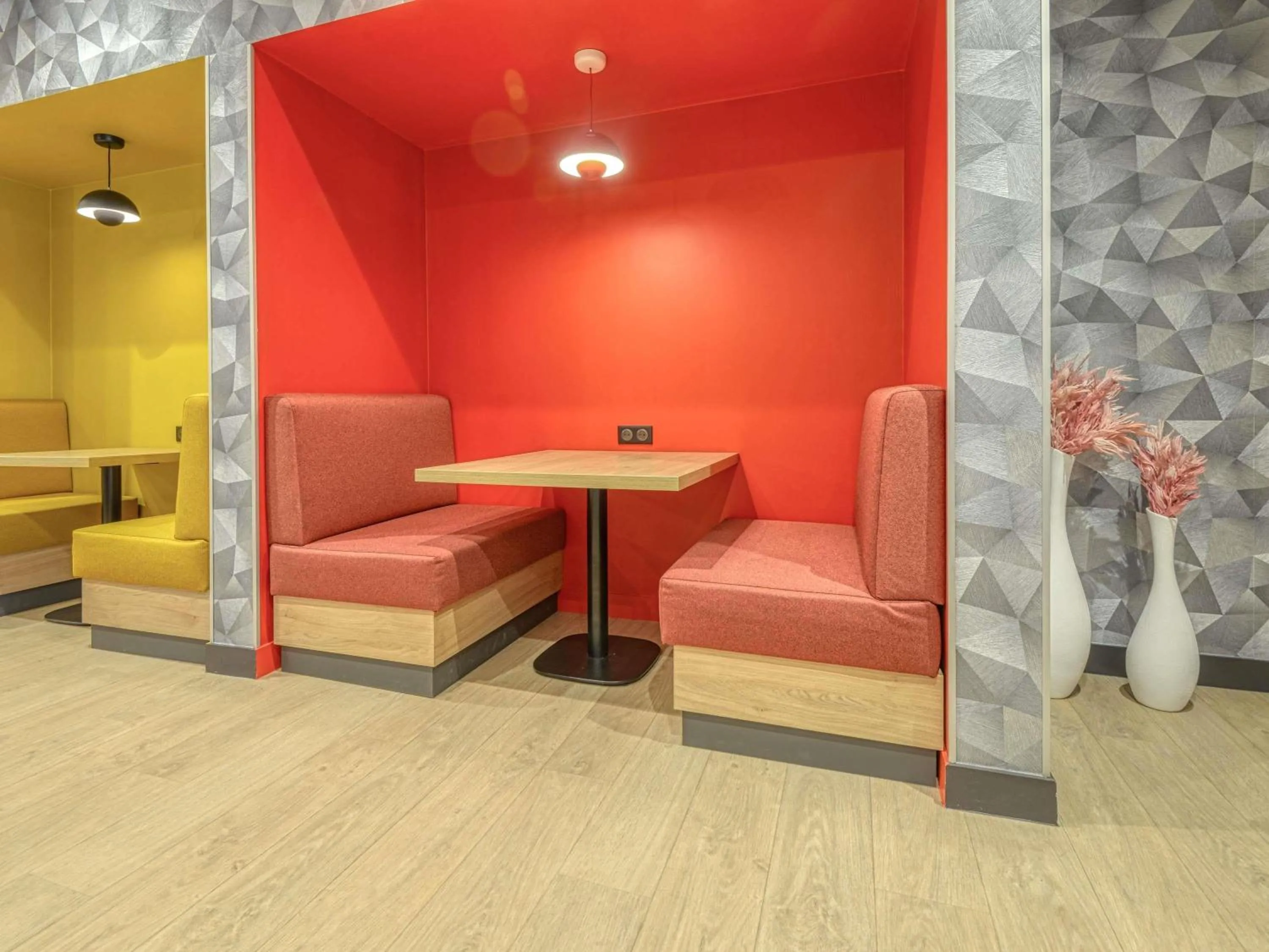 Property building in ibis Cholet