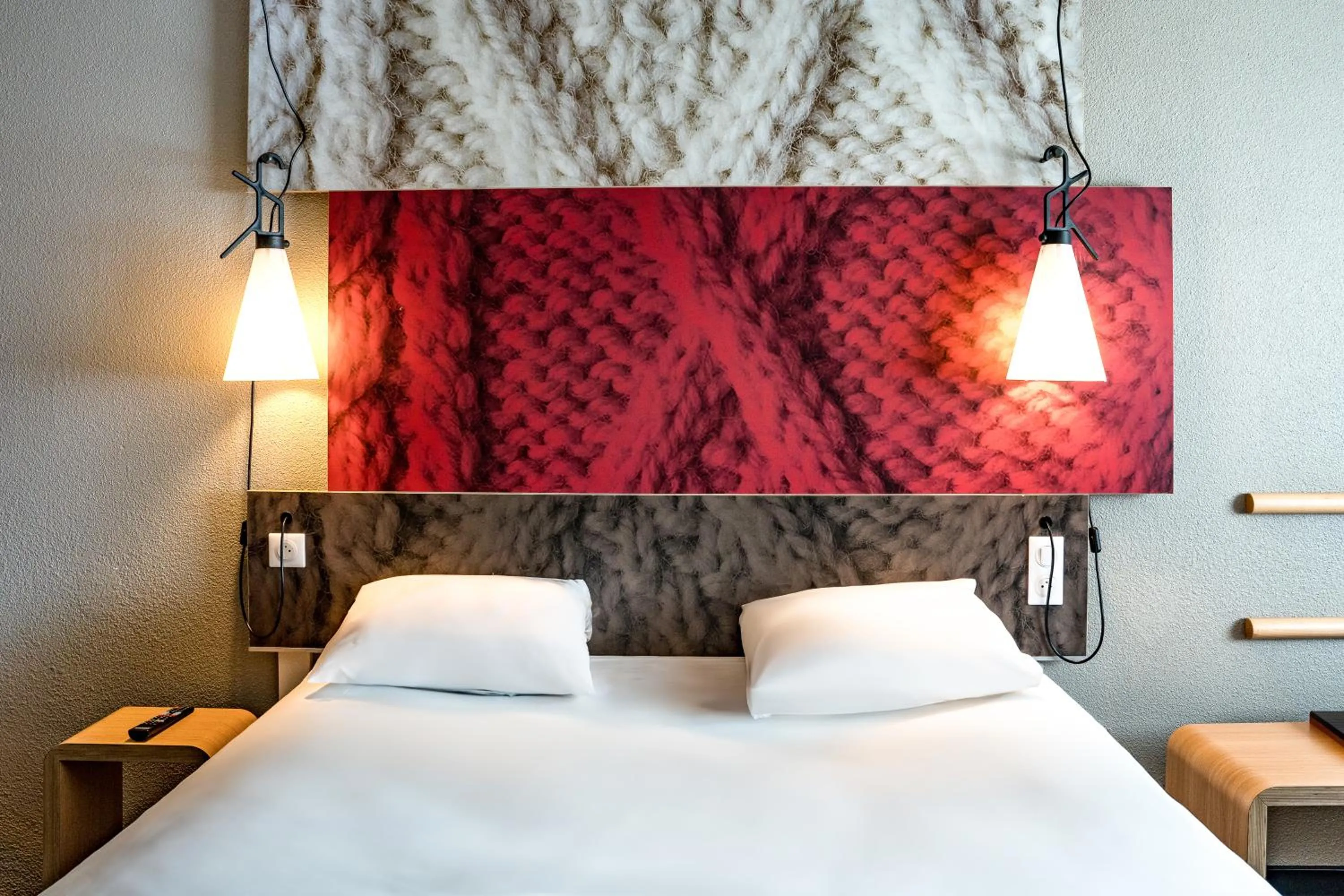 Bedroom, Bed in ibis Arcachon la Teste de Buch