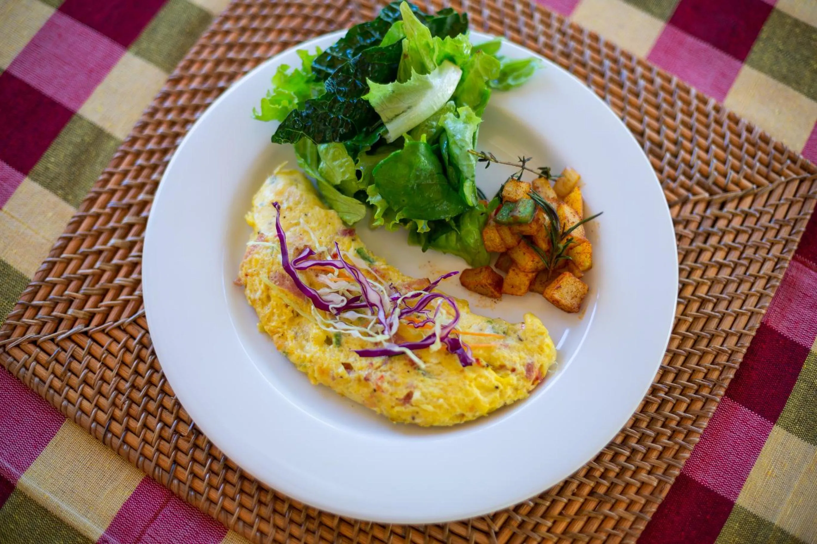 Food in Mahaloka Valley Nusa Penida