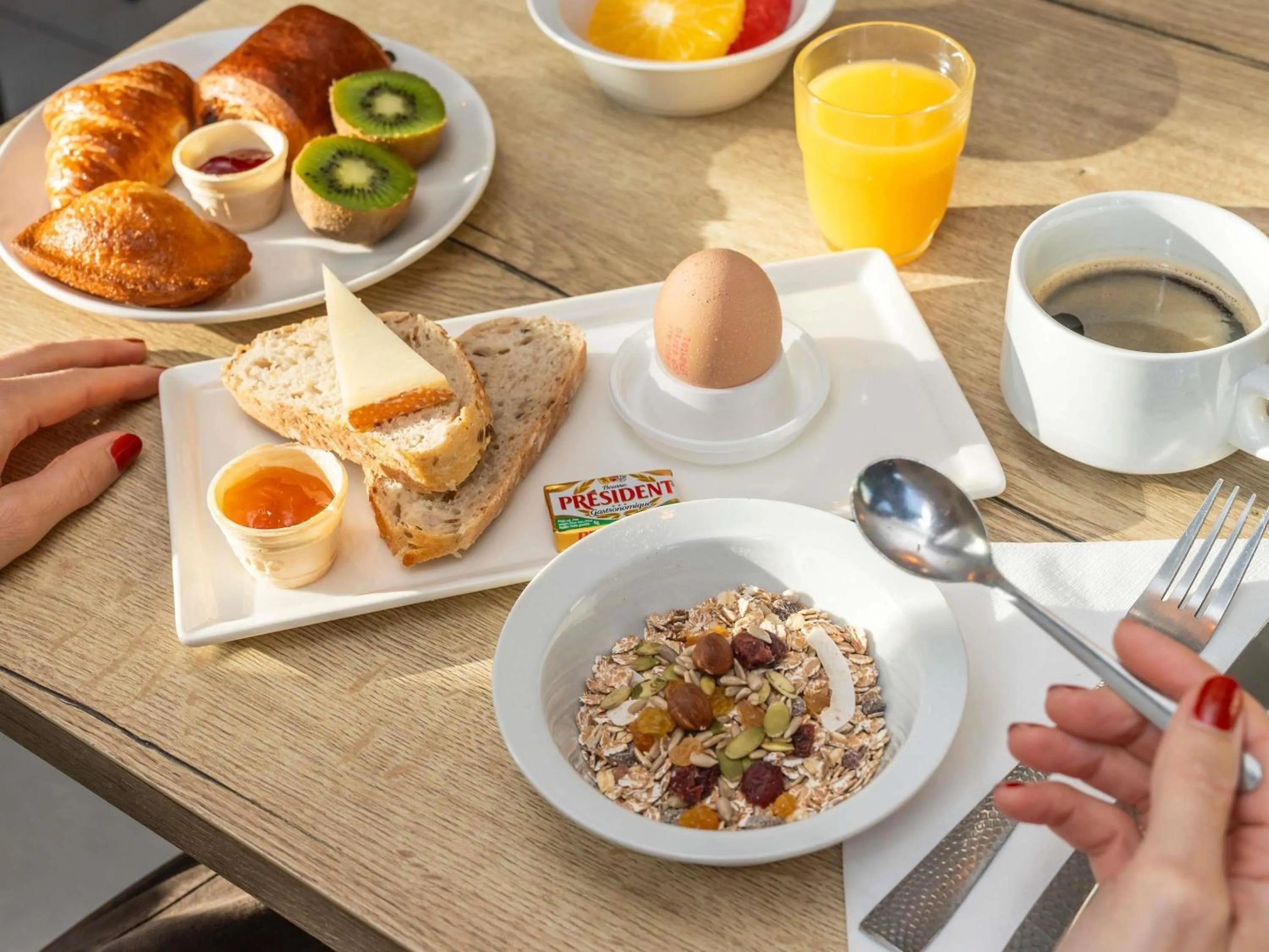 Breakfast in ibis Ciboure Saint-Jean-de-Luz