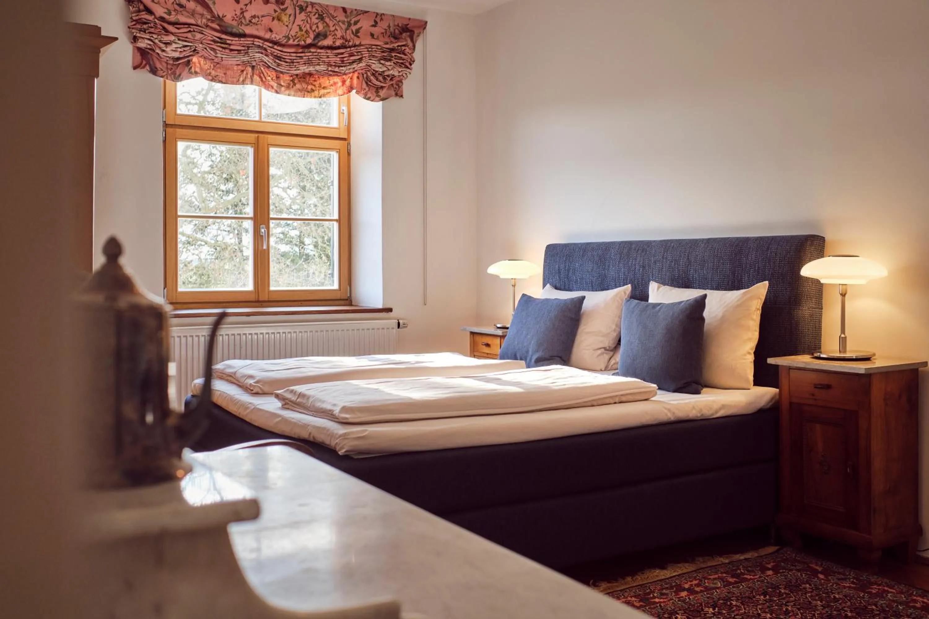Photo of the whole room, Bed in Schloss - Schenke Tunzenberg