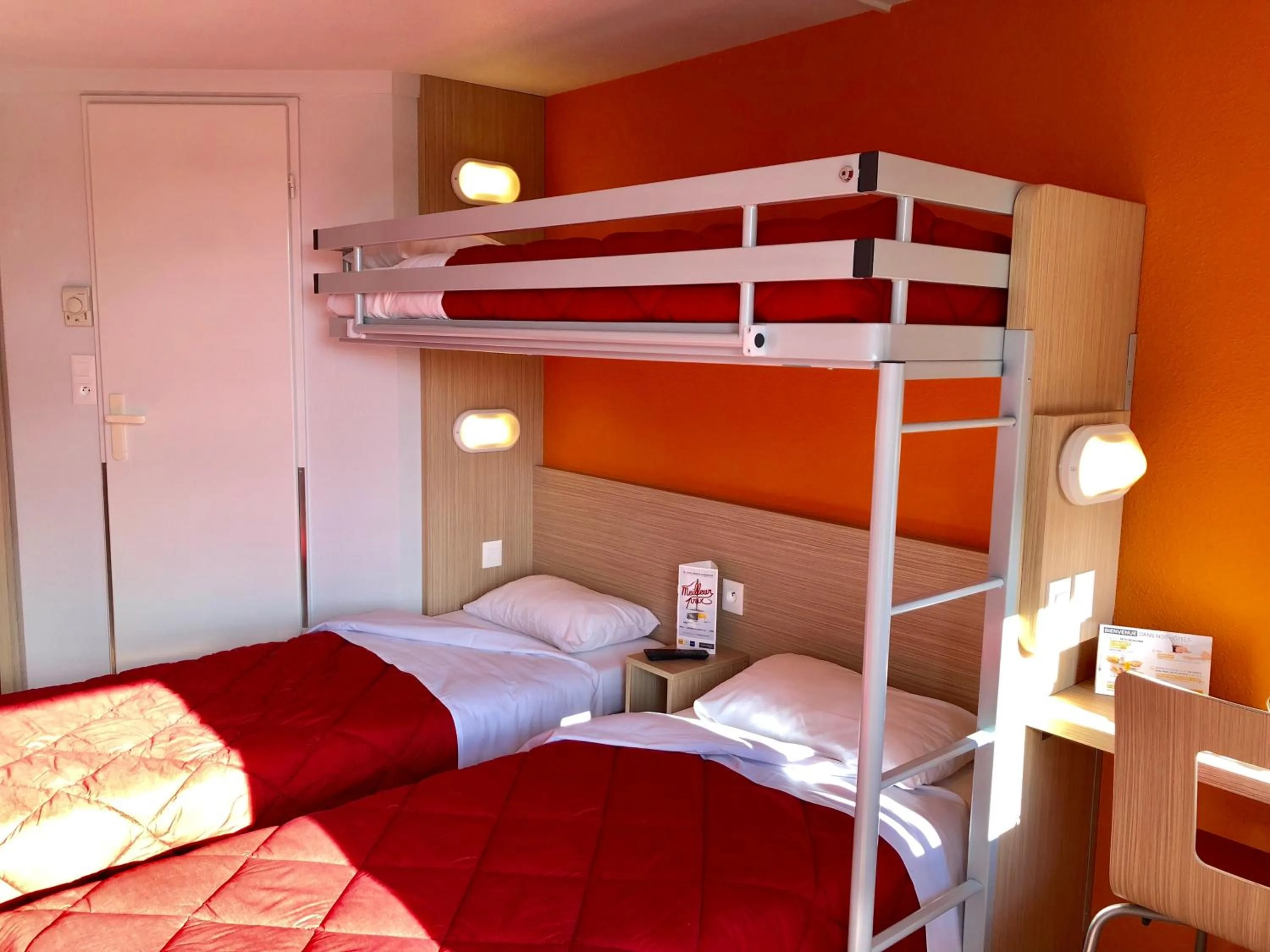 Bed in Premiere Classe Perpignan Sud