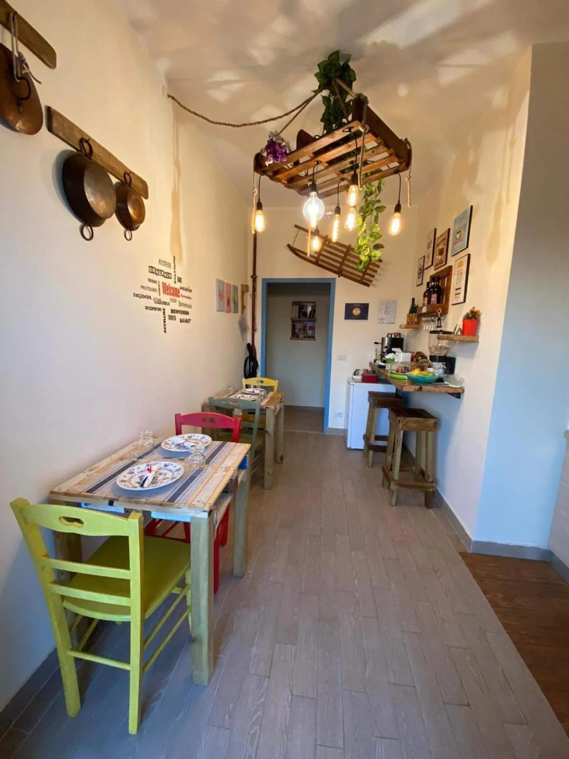 Kitchen or kitchenette in B&b Pompei Window