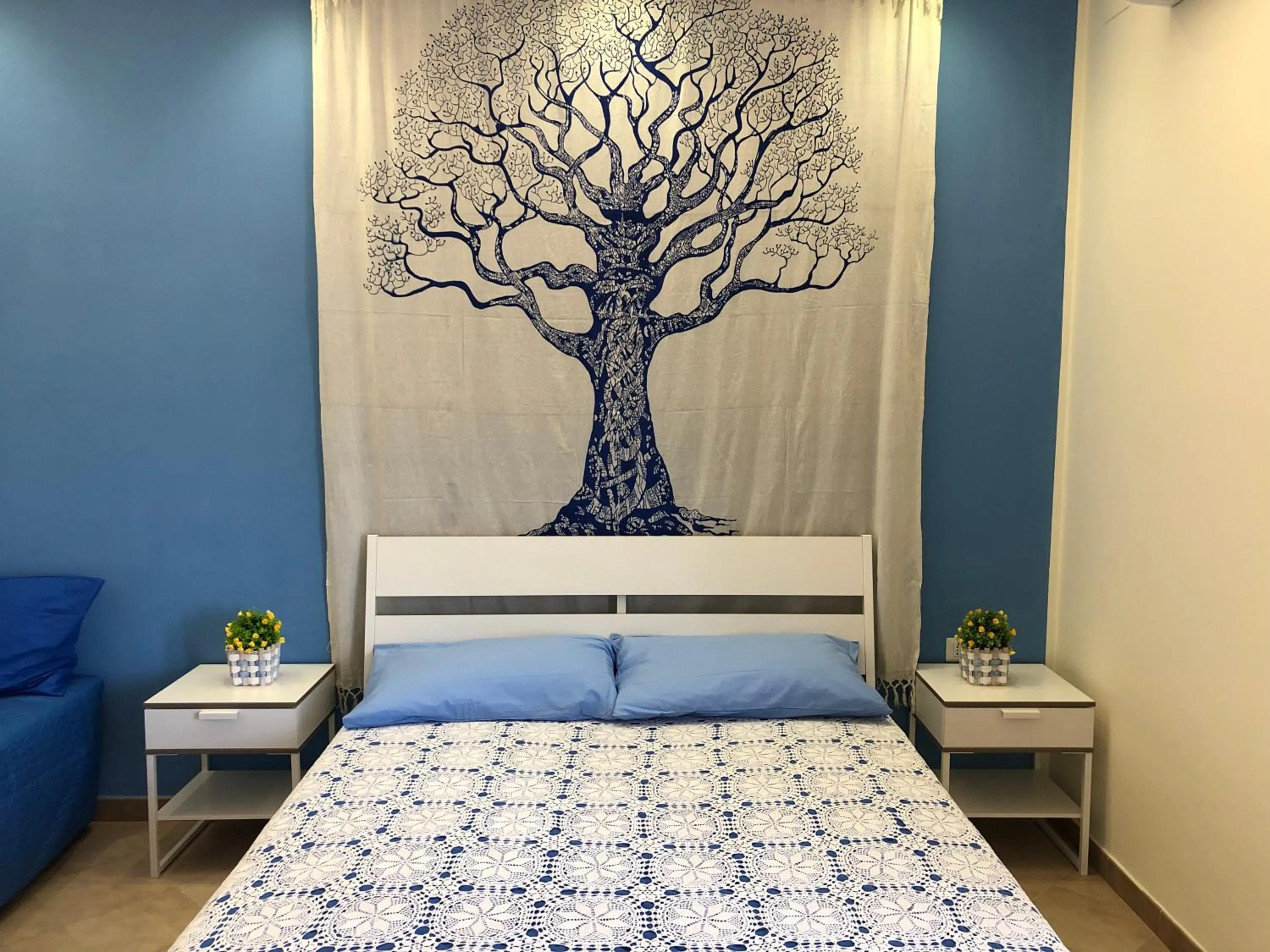 Bed in B&b Pompei Window