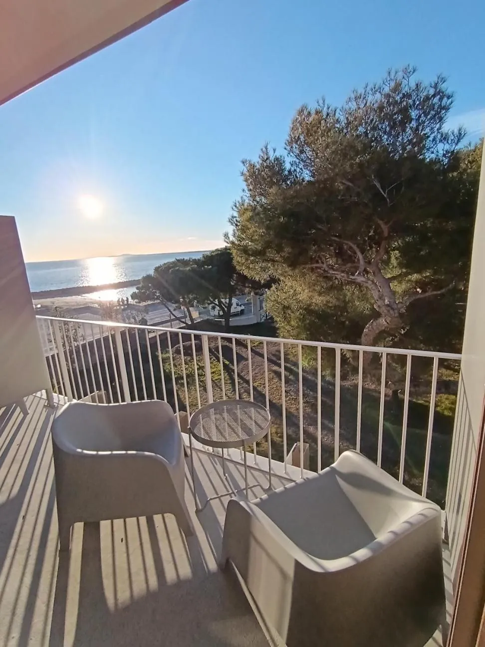 Balcony/Terrace in Domaine du Lazaret - Village vacances 3 étoiles en bord de mer