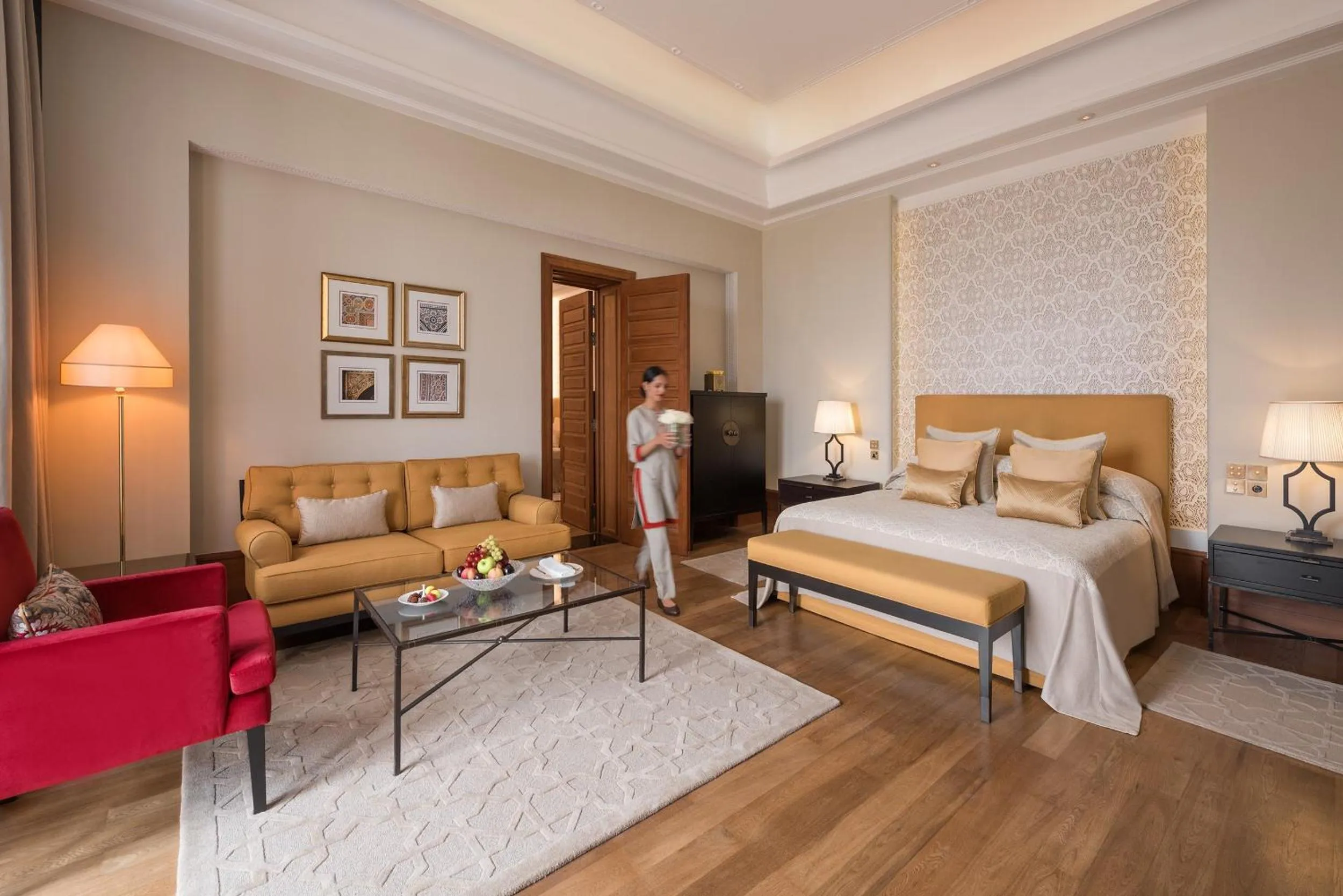 Staff, Bed in The Oberoi Marrakech