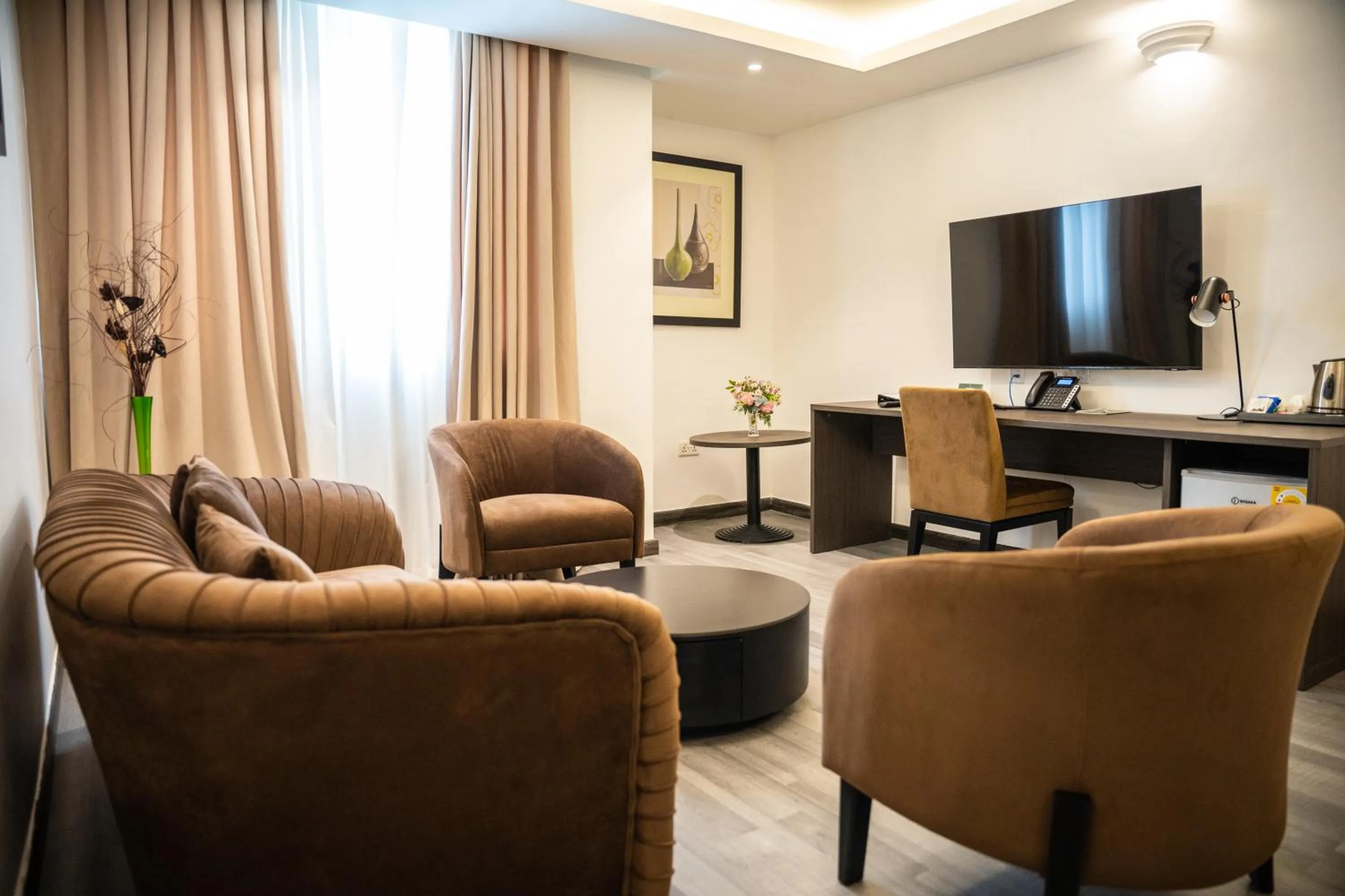 Living room in Alisa Hotel North Ridge