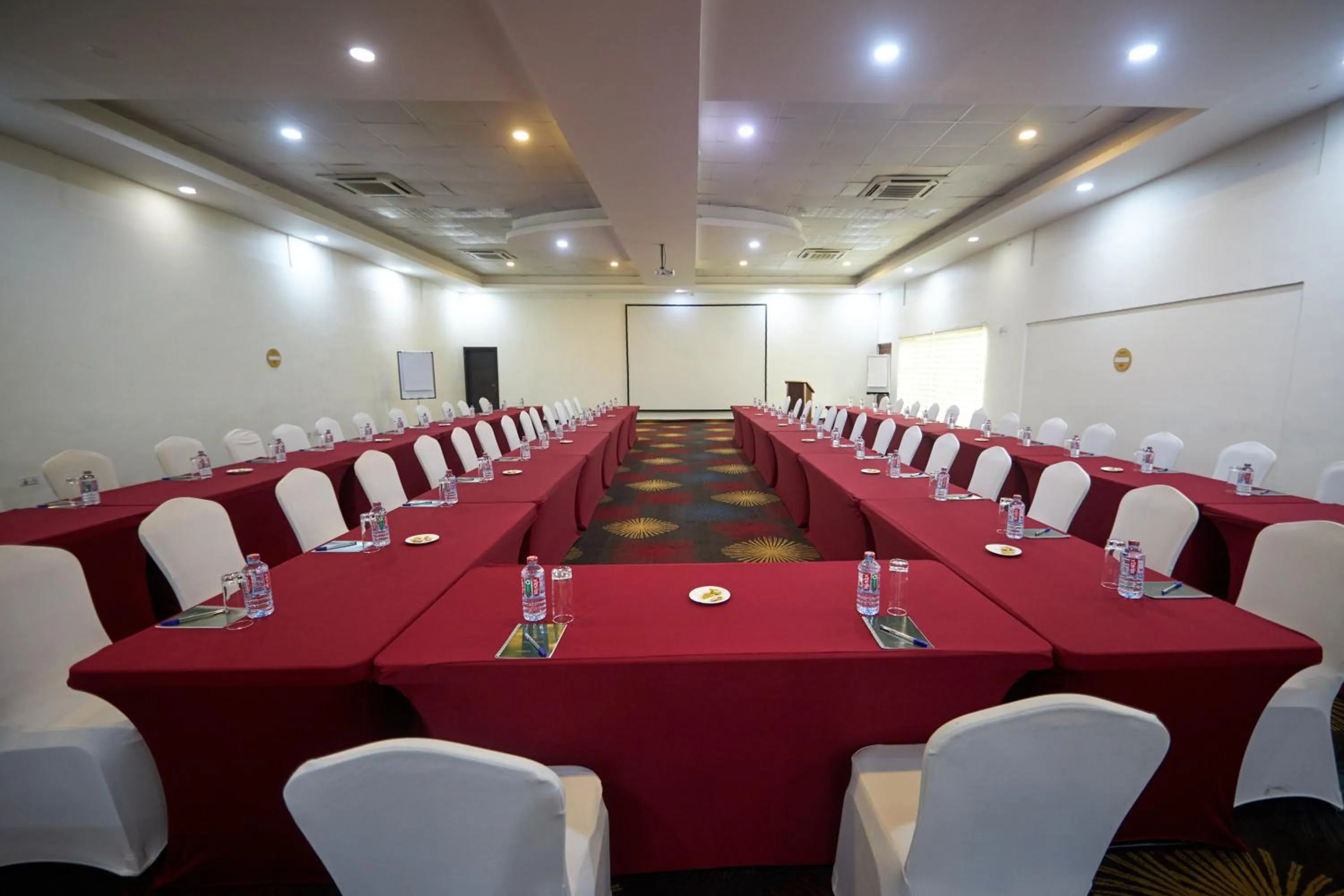 Meeting/conference room in Alisa Hotel North Ridge