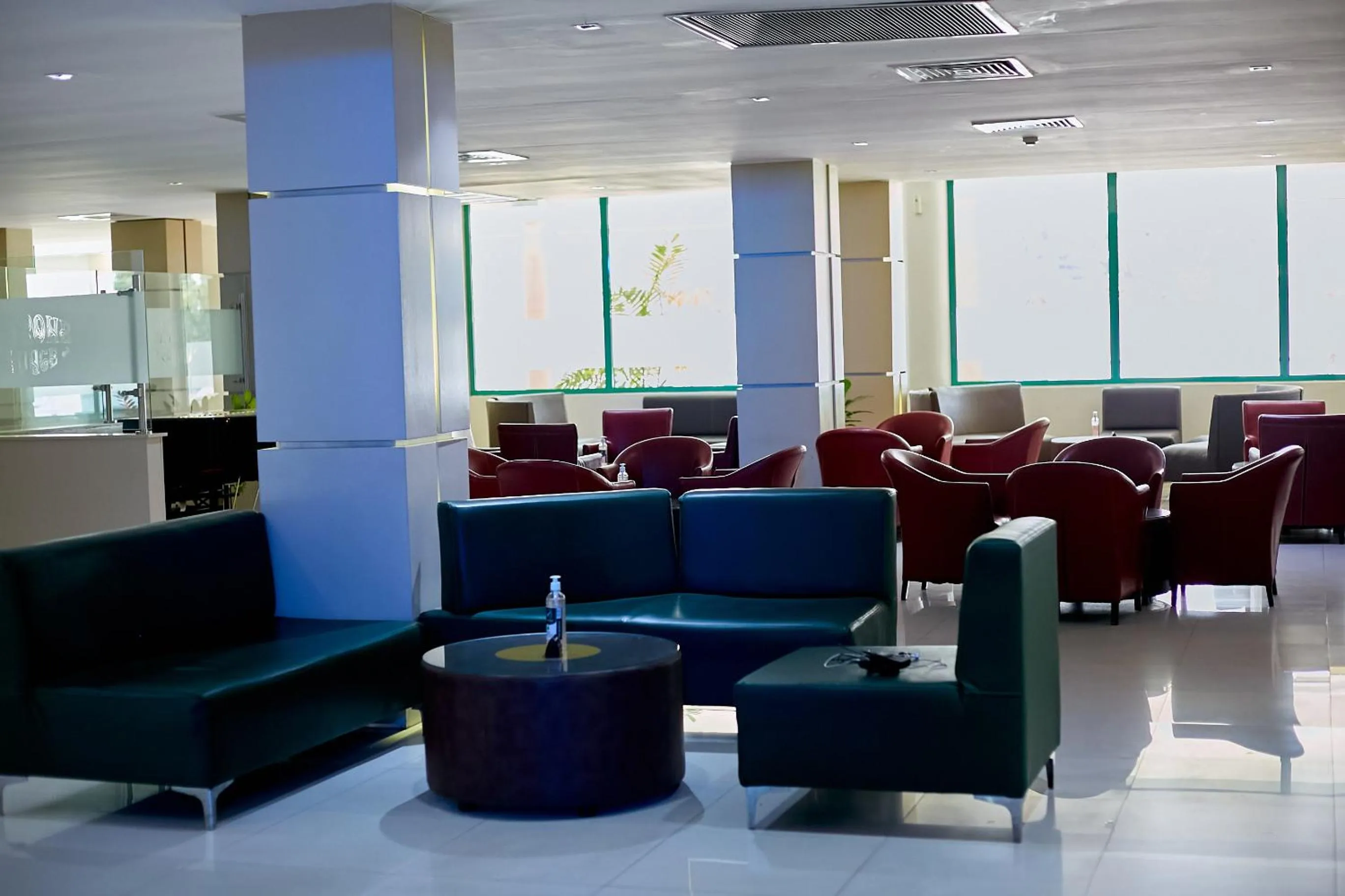 Lounge or bar in Alisa Hotel North Ridge