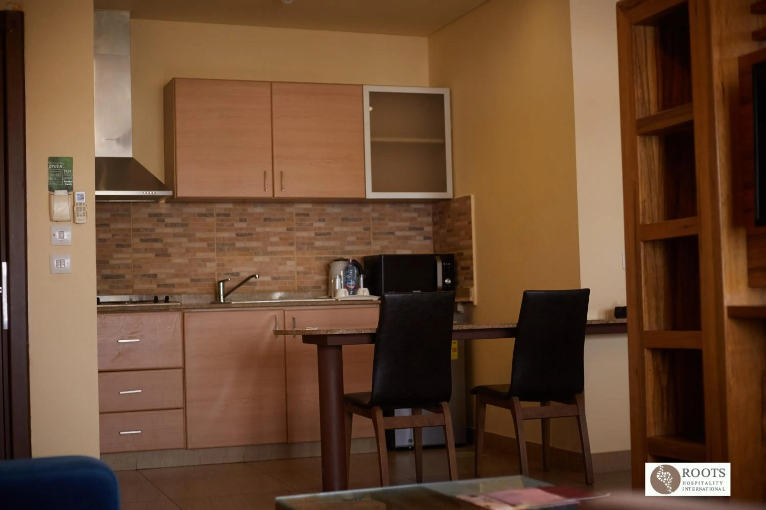 Roots Hotel Apartment