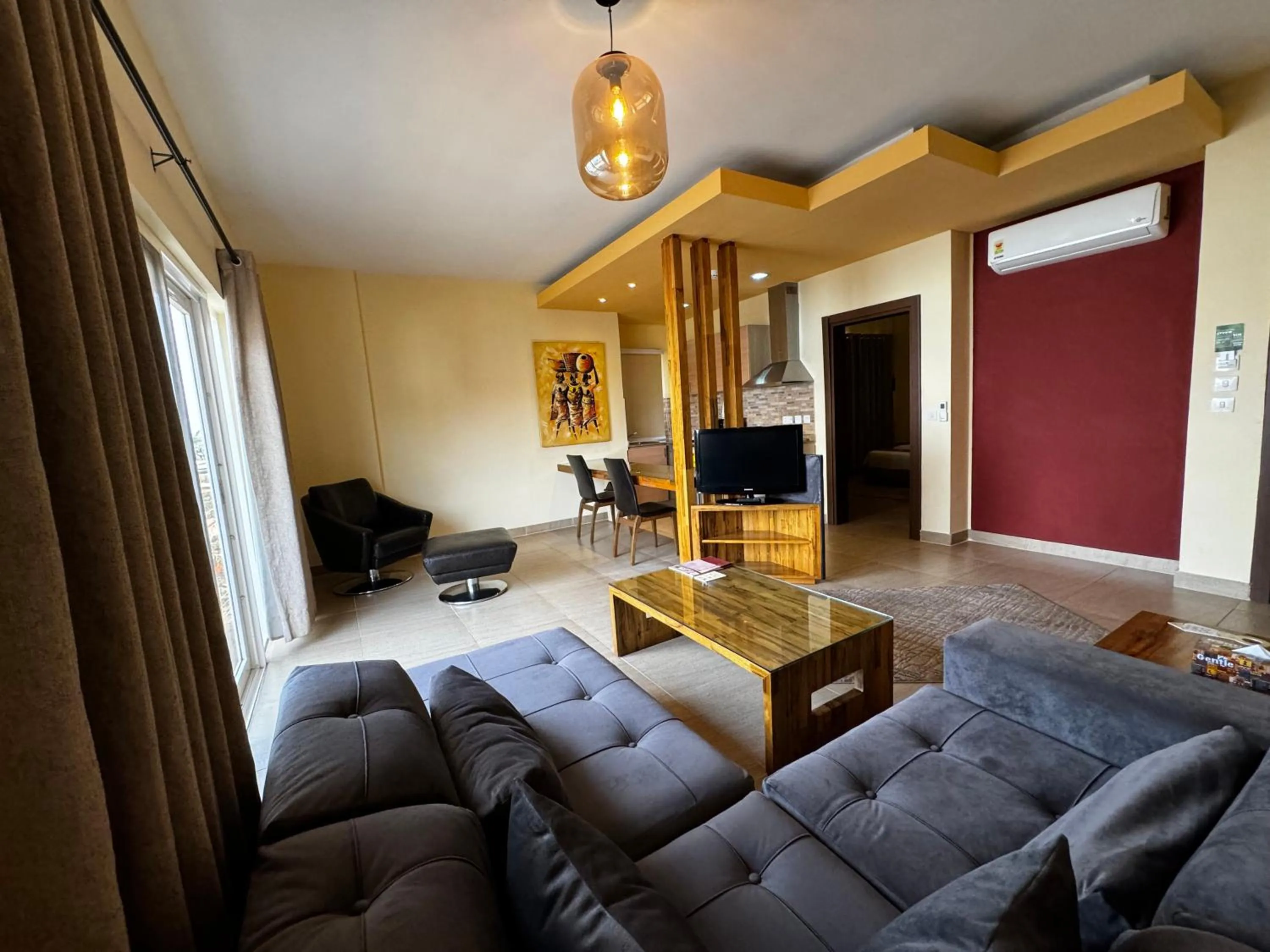 Roots Hotel Apartment