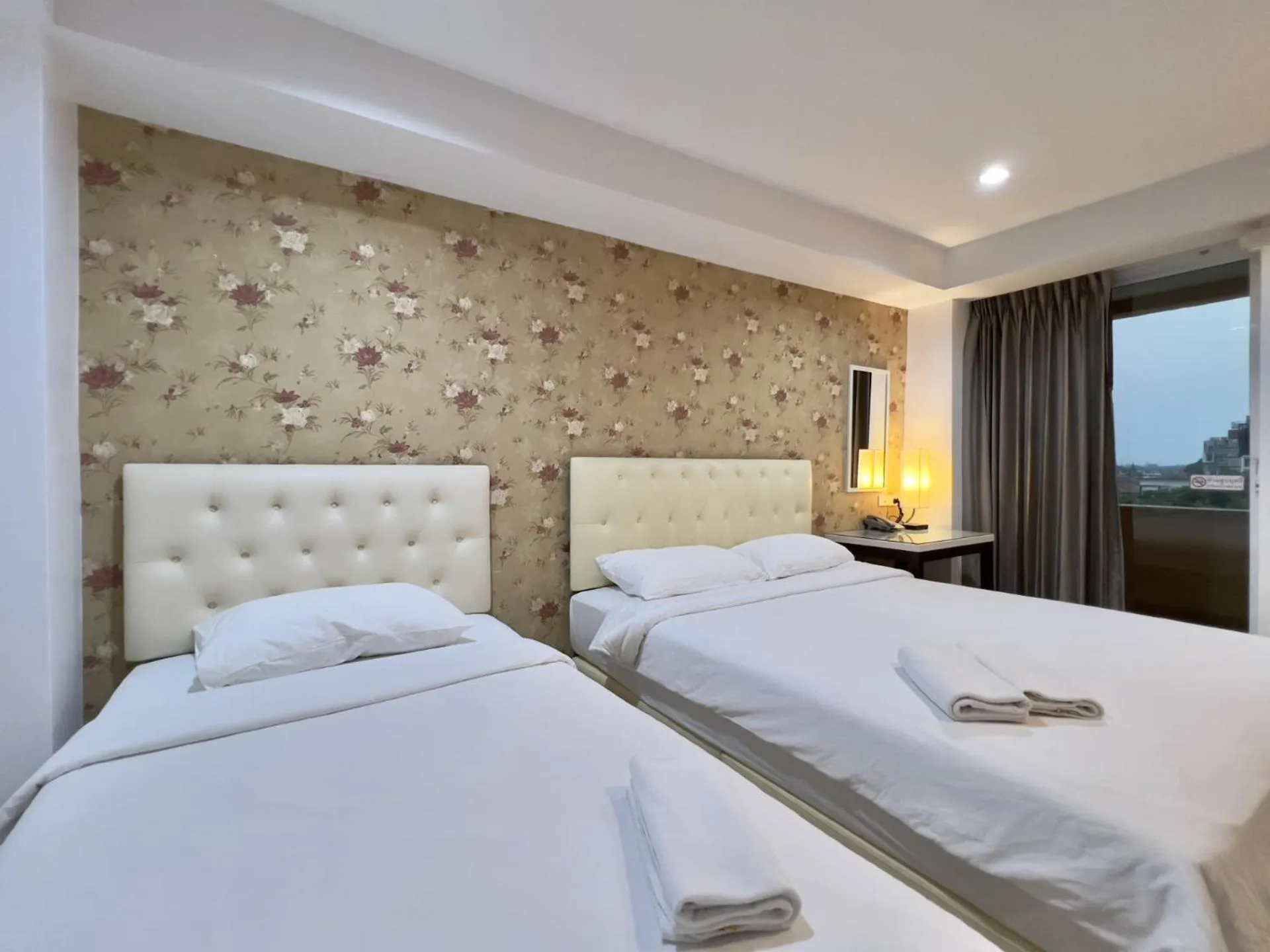 Bedroom, Bed in BaanHim