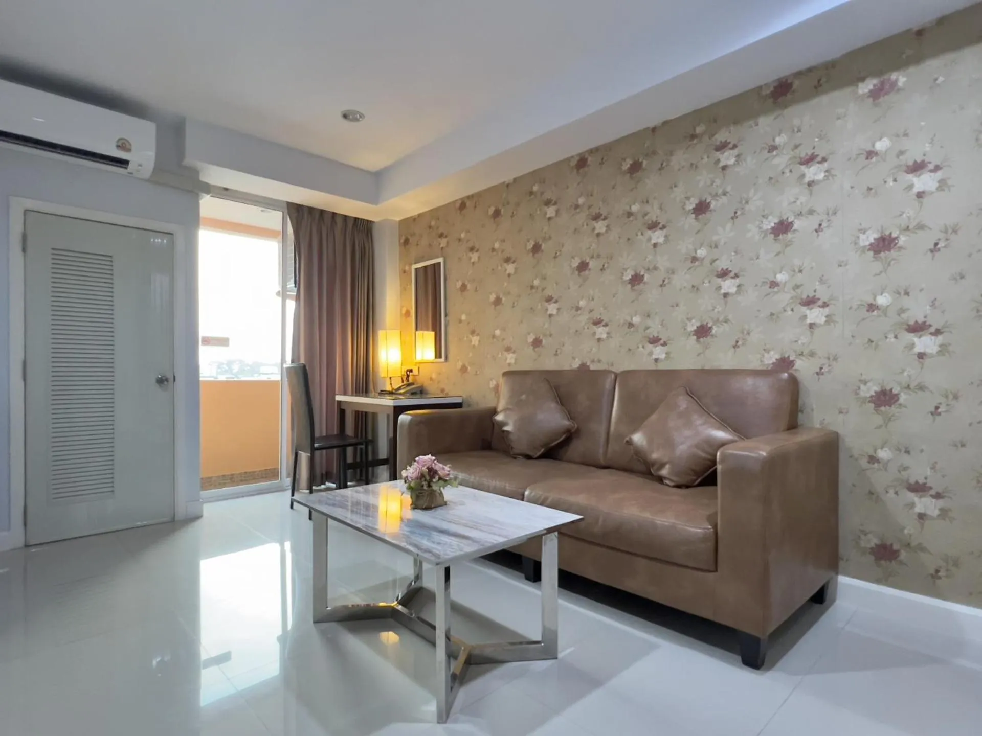 Seating area in BaanHim